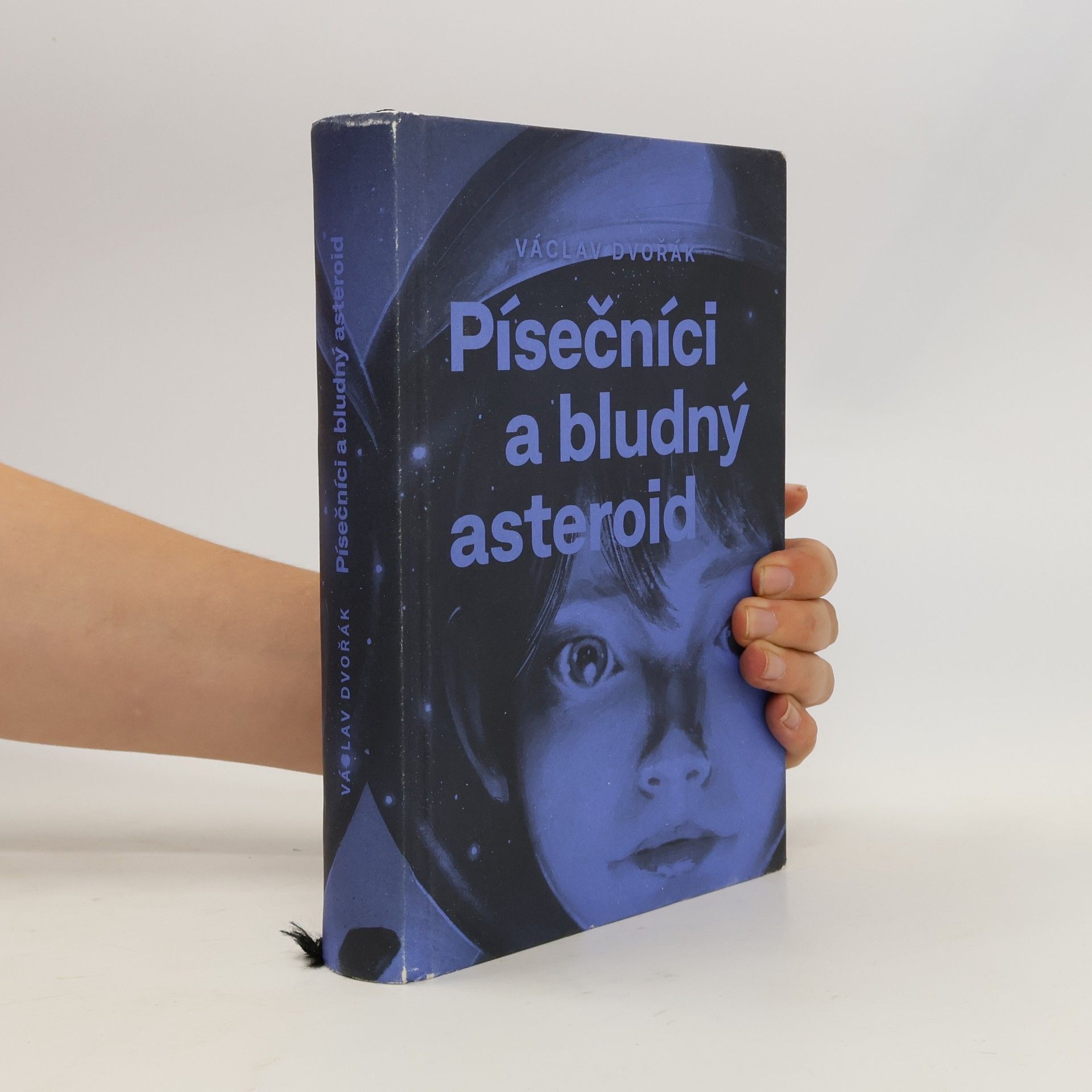 Václav Dvořák Písečníci a bludný asteroid