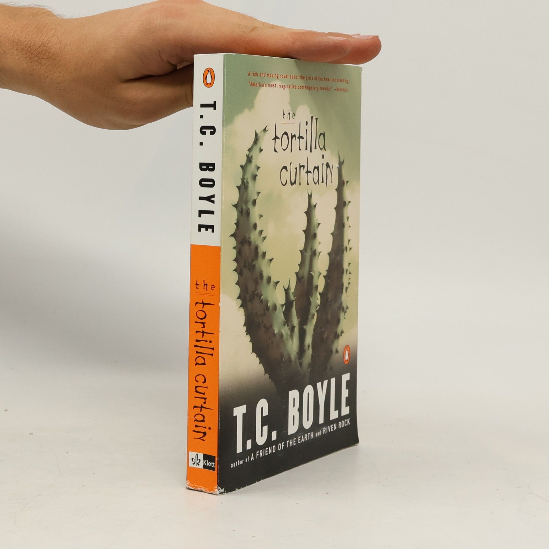 T. Coraghessan Boyle The tortilla curtain