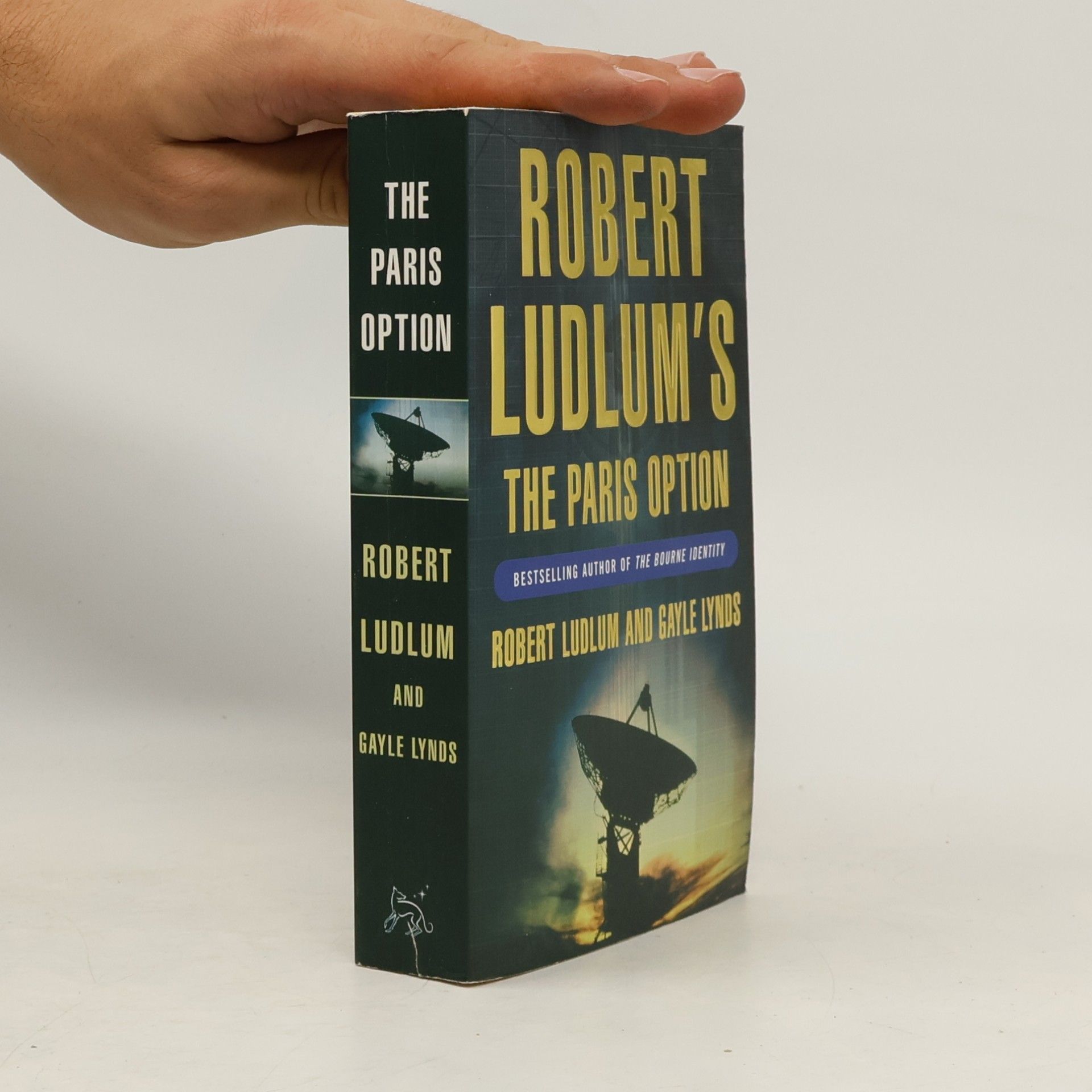 Robert Ludlum The Paris option