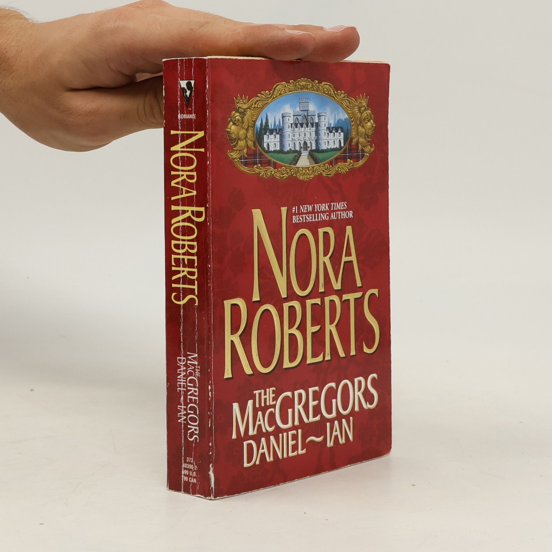 Nora Roberts The MacGregors: Daniel & Ian