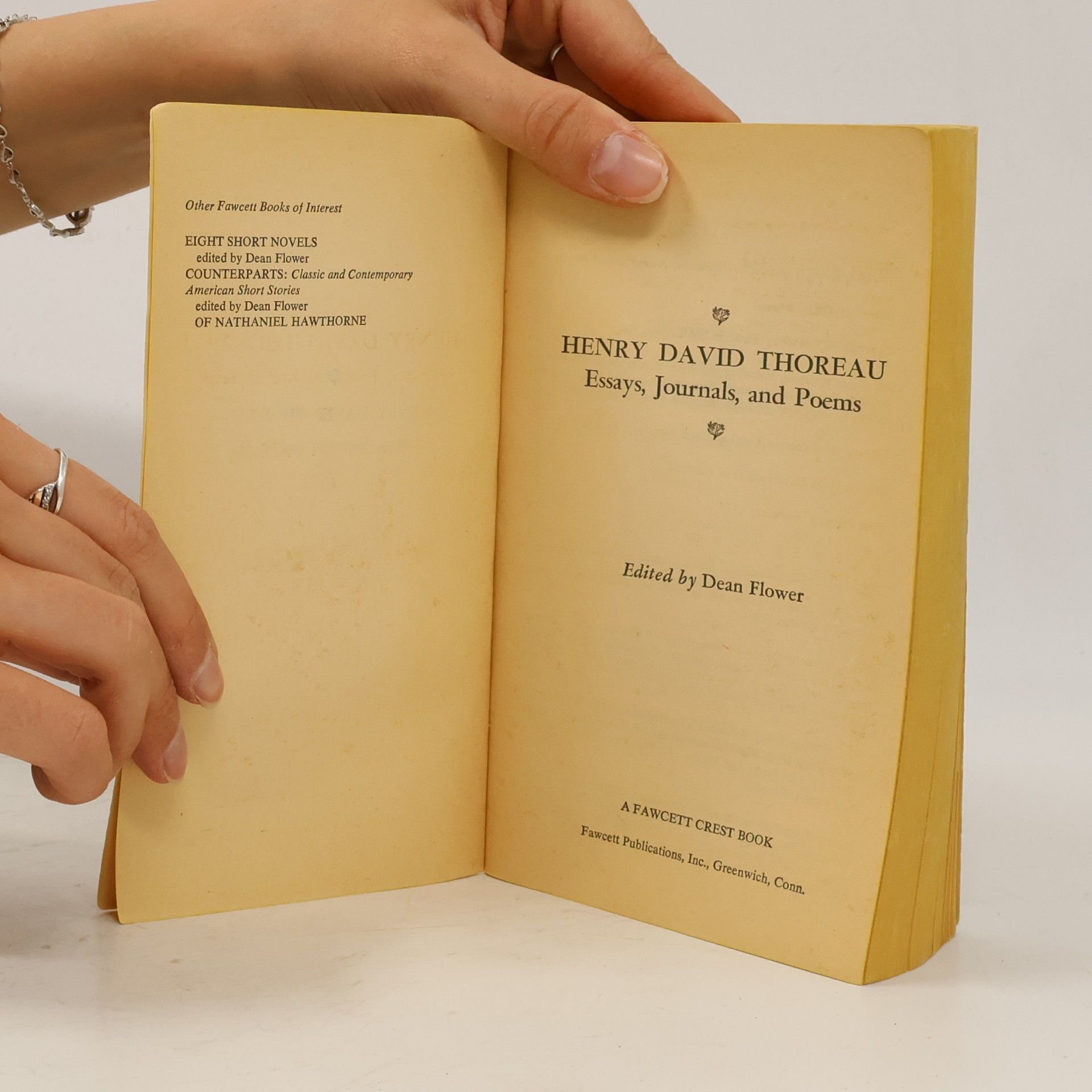 Henry David Thoreau Essays, Journals and Poems