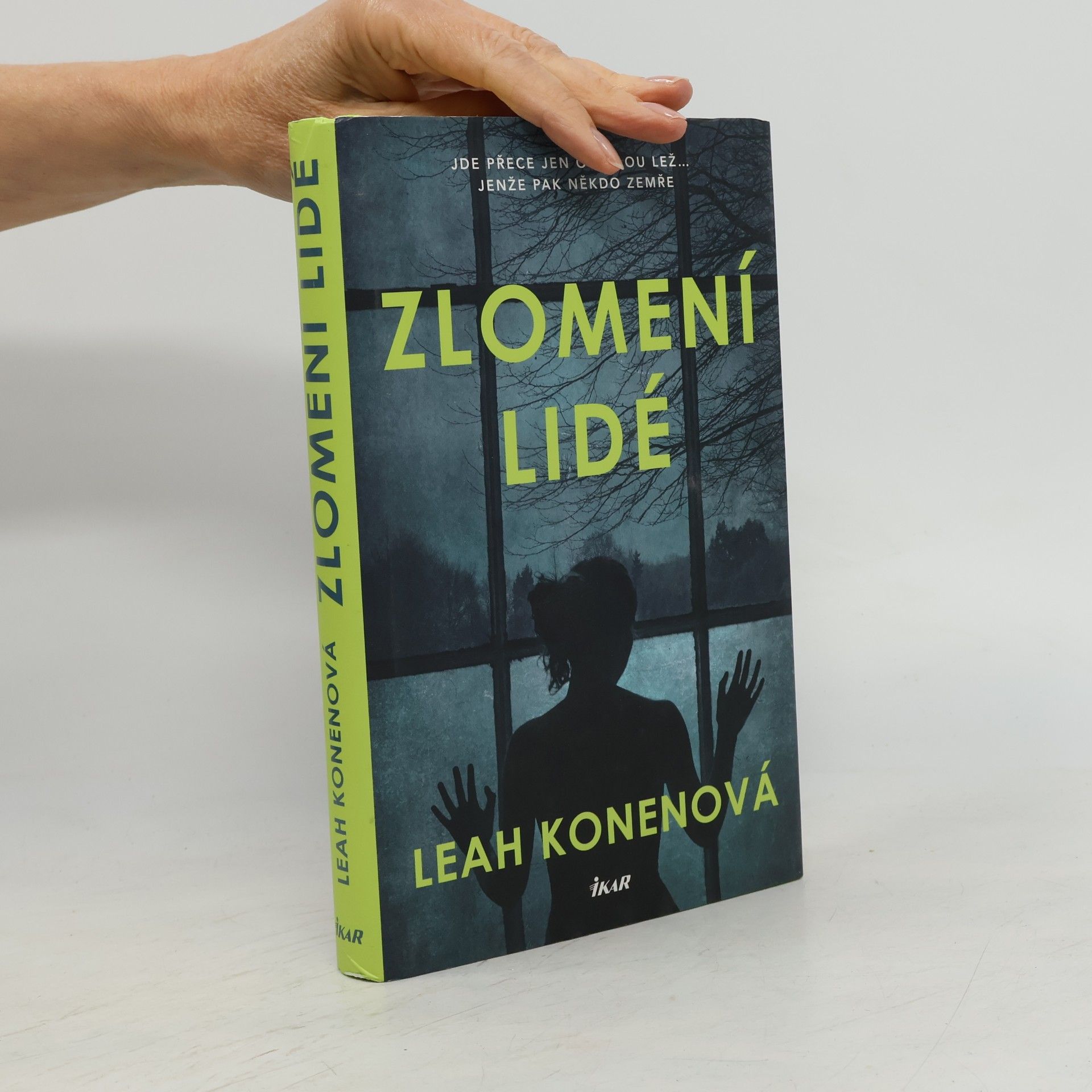 Leah Konen Zlomení lidé