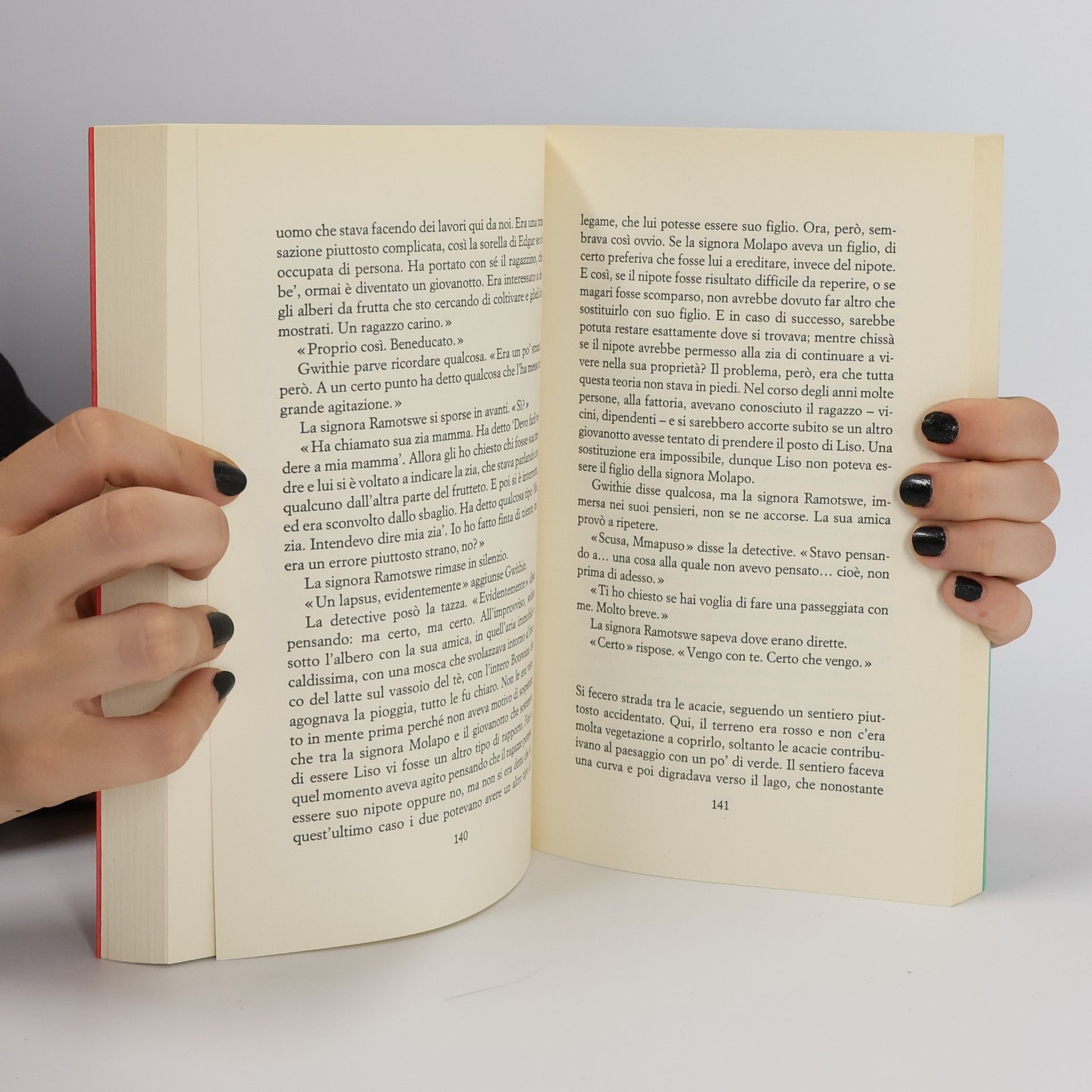 Alexander McCall Smith Salone di bellezza per piccoli ritocchi