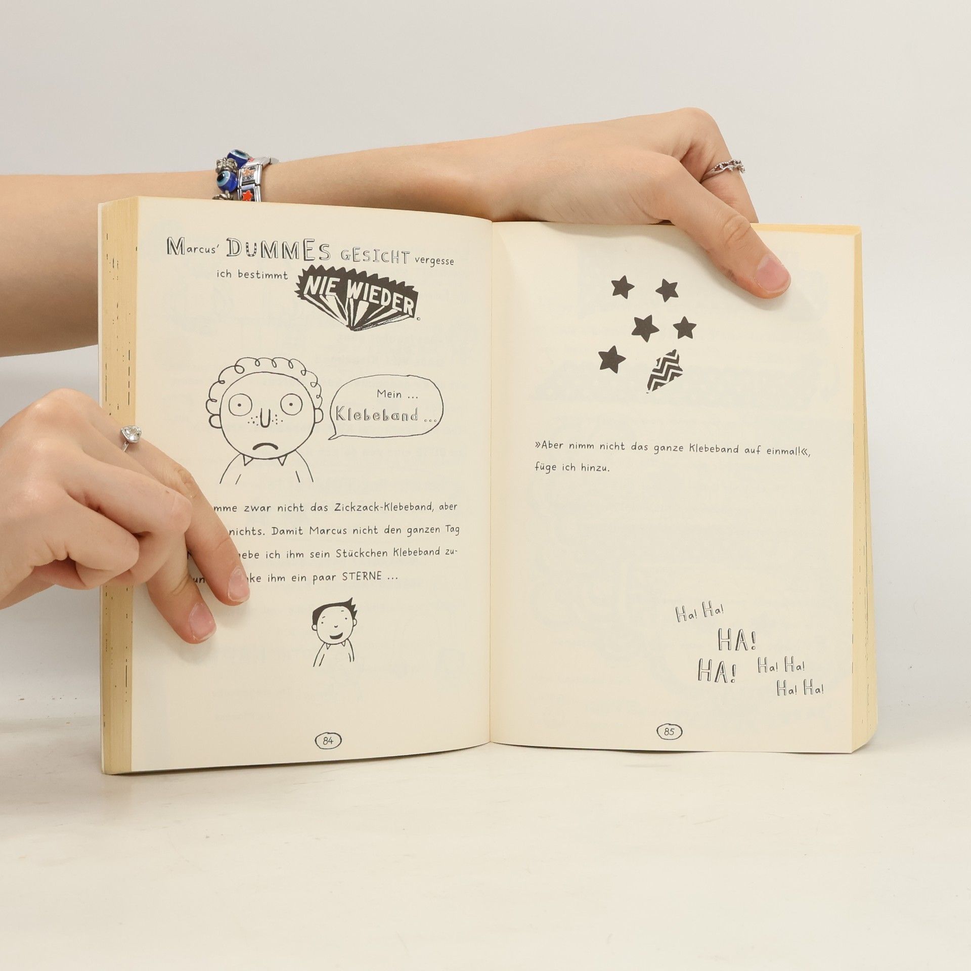 Liz Pichon Tom Gates 12: Toms geniales Meisterwerk (Familie, Freunde und andere fluffige Viecher)