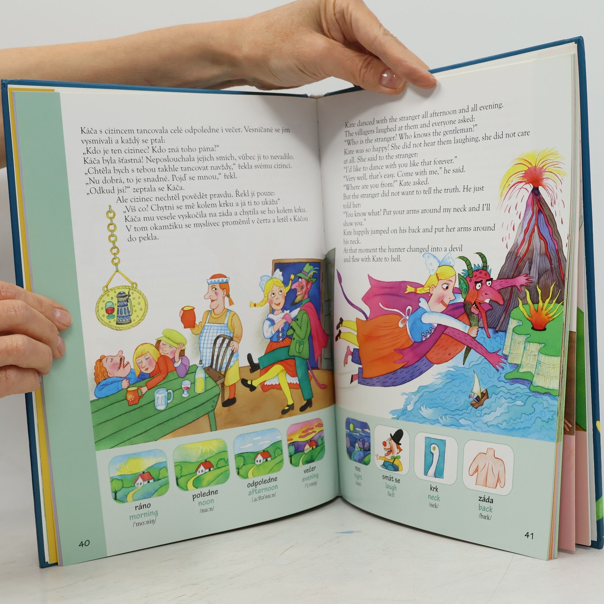 Marie Zahálková Moje první knížka pohádek = My first book of fairy tales