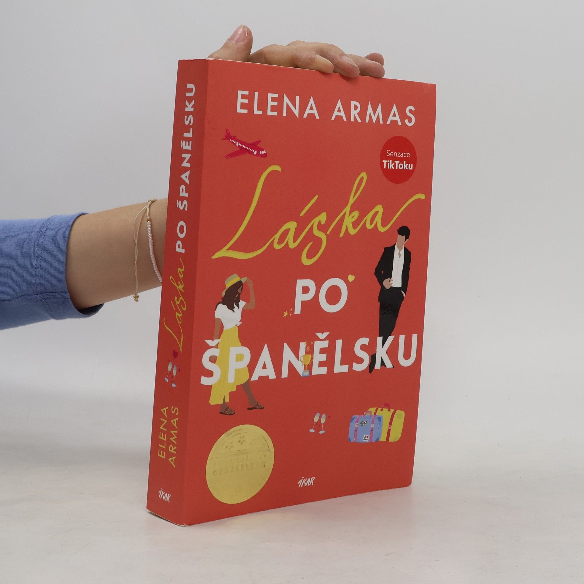 Elena Armas Láska po španělsku