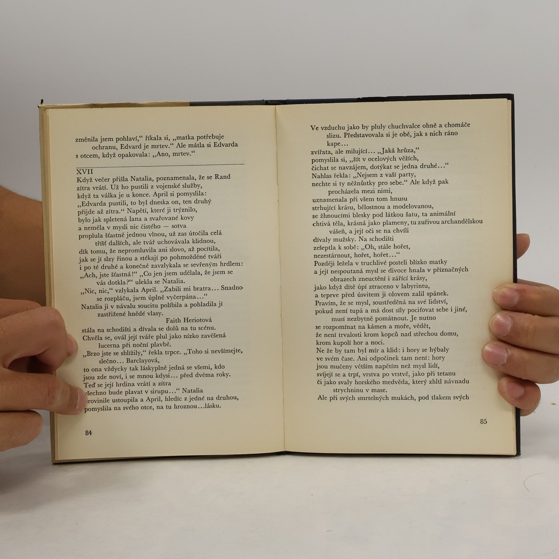 Robinson Jeffers Ženy od mysu Sur