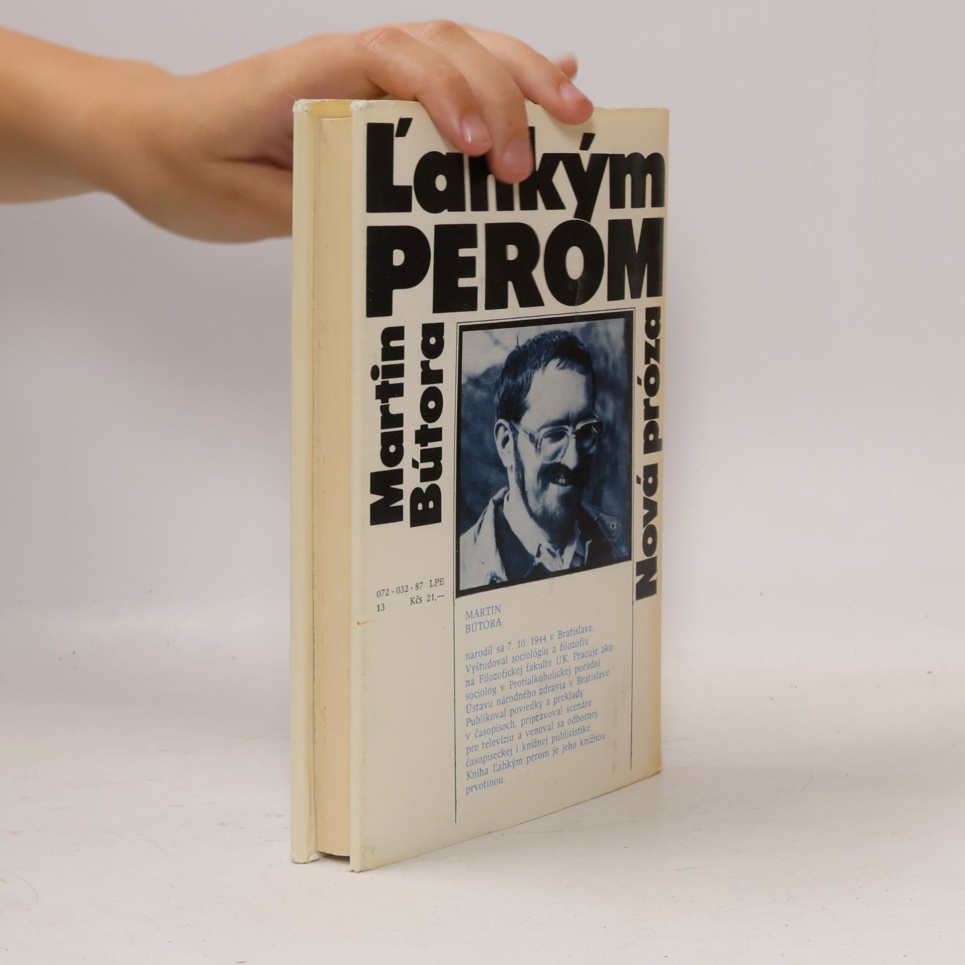 Martin Bútora Ľahkým perom