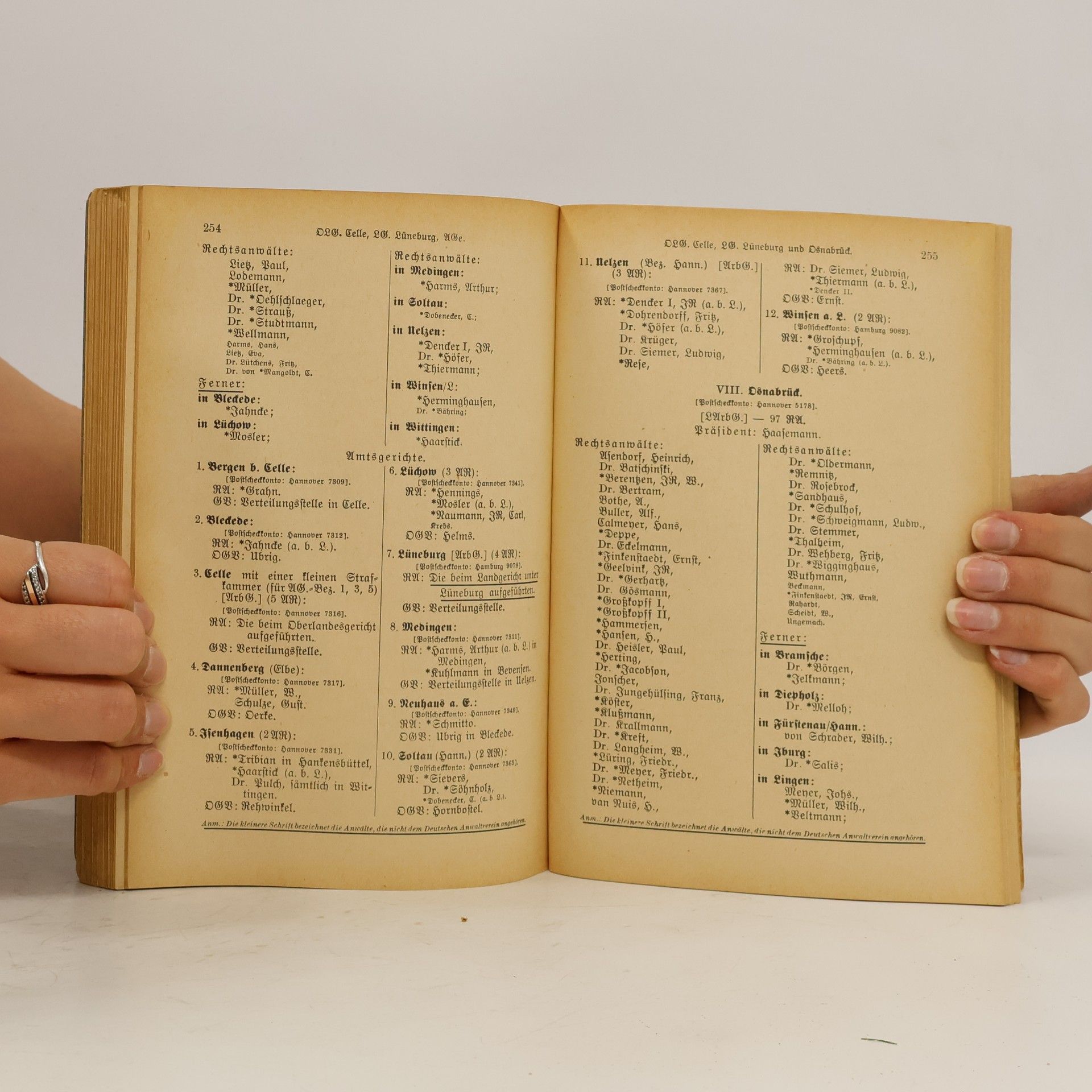 Autorenkollektiv Verzeichnis der Rechtsanwälte, Notare und Gerichtsvollzieher