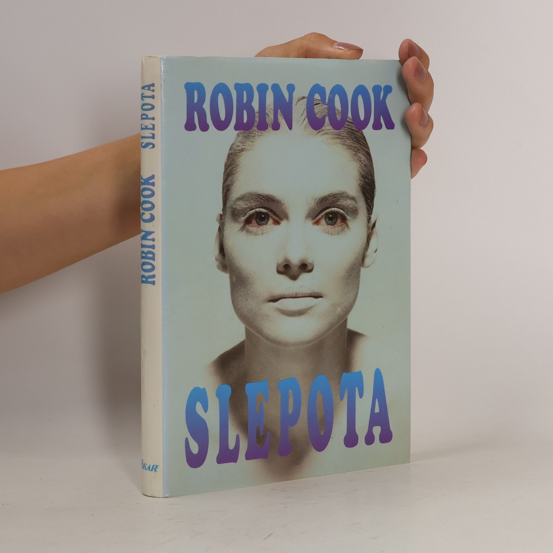 Robin Cook Slepota