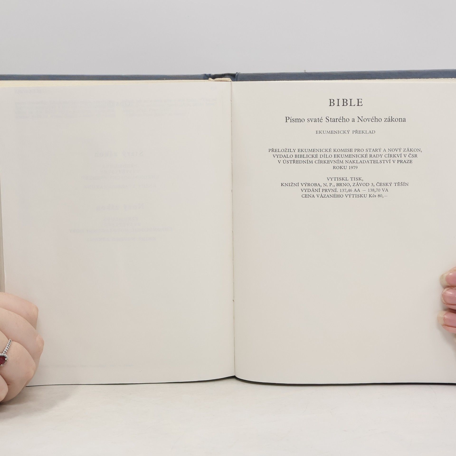Kolektív autorov Bible