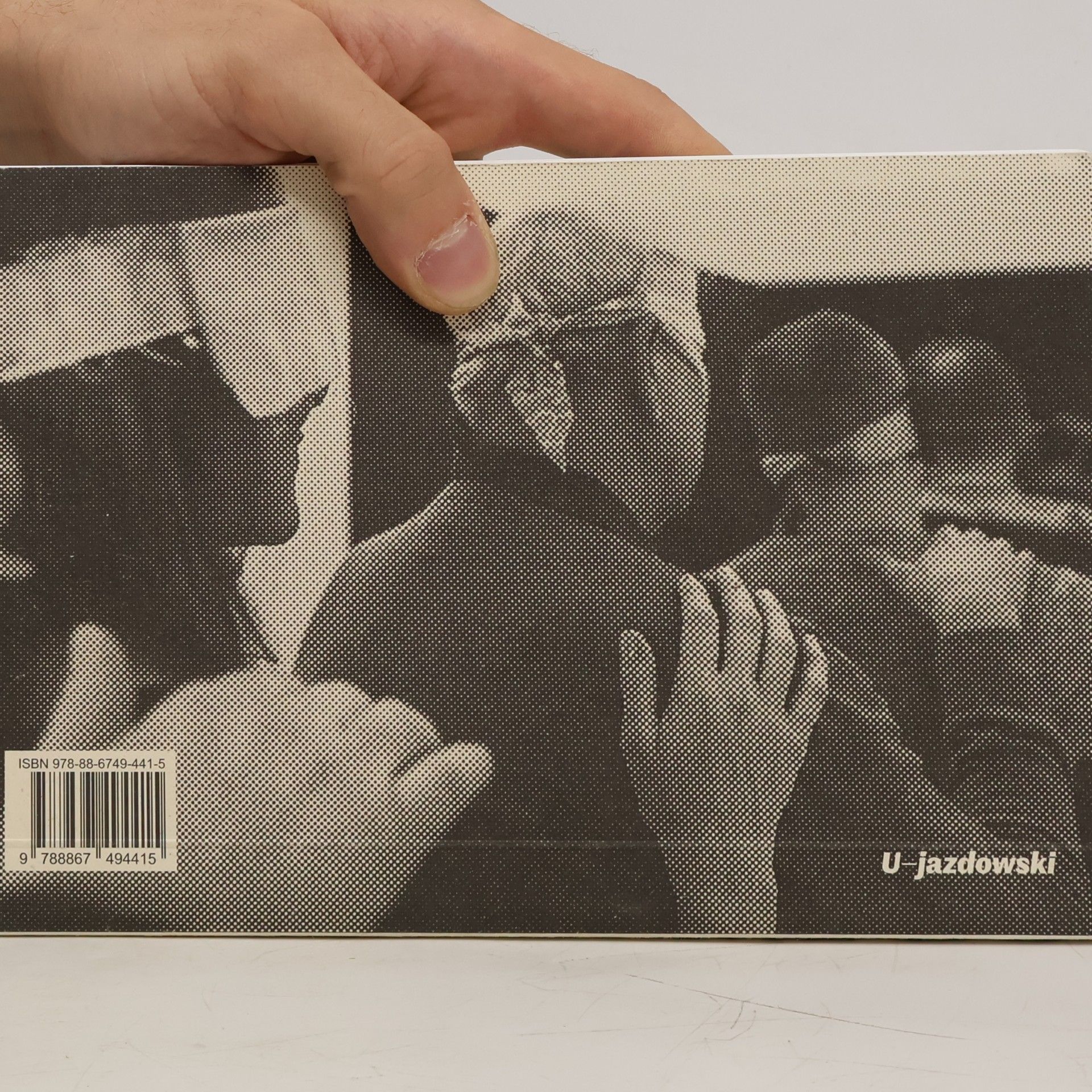 Marianna Dobkowska Things We Do Together. The Post-Reader