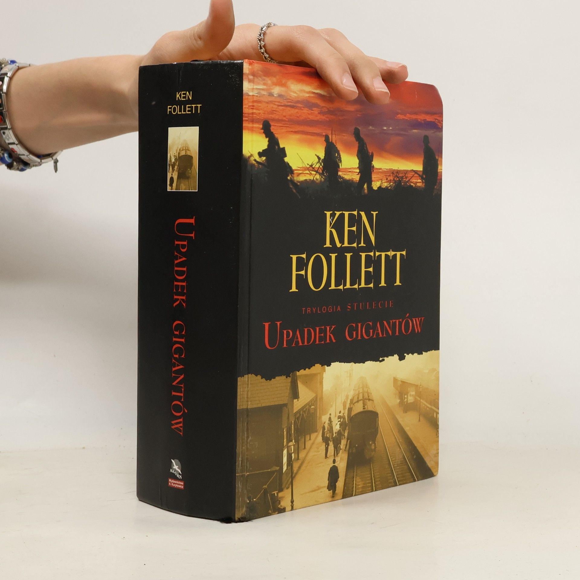 Ken Follett Upadek gigantów