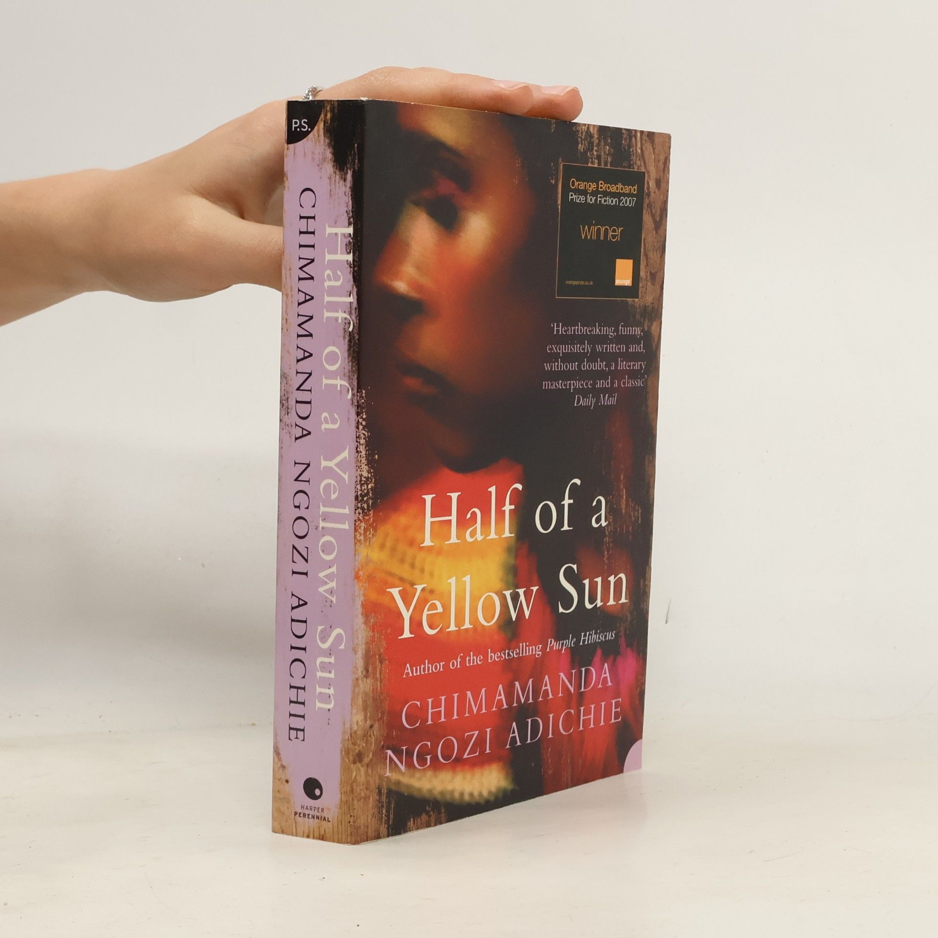 Chimamanda Ngozi Adichie Half of a Yellow Sun