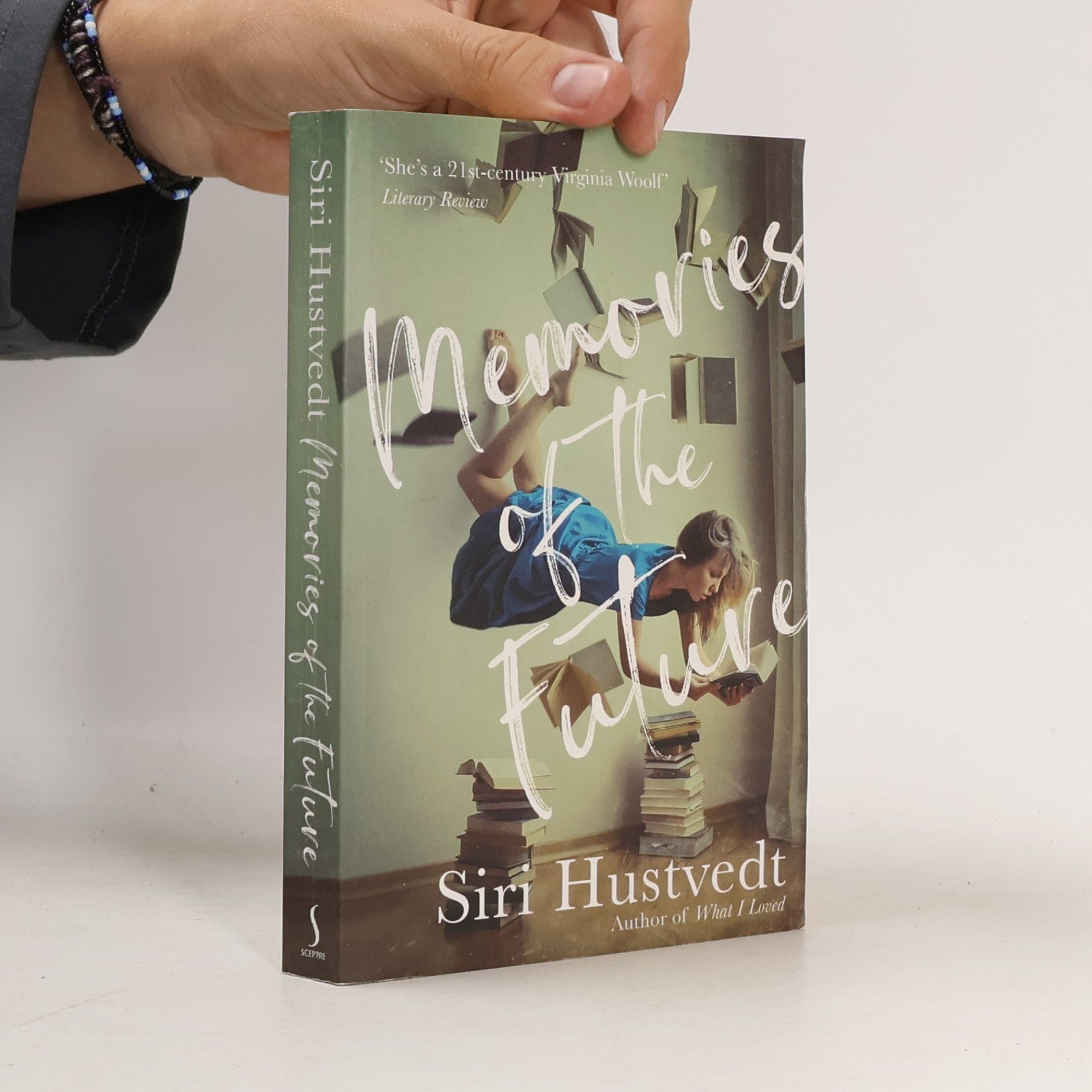 Siri Hustvedt Memories of the Future