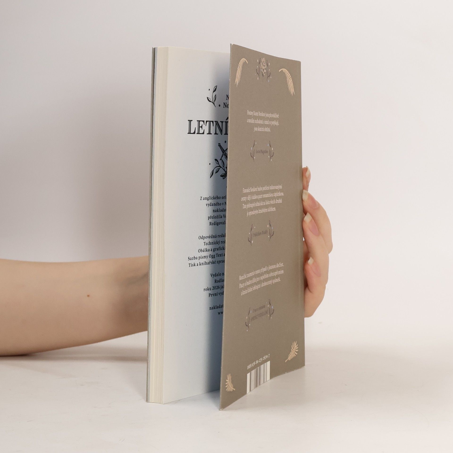 Naomi Novik Letní válka