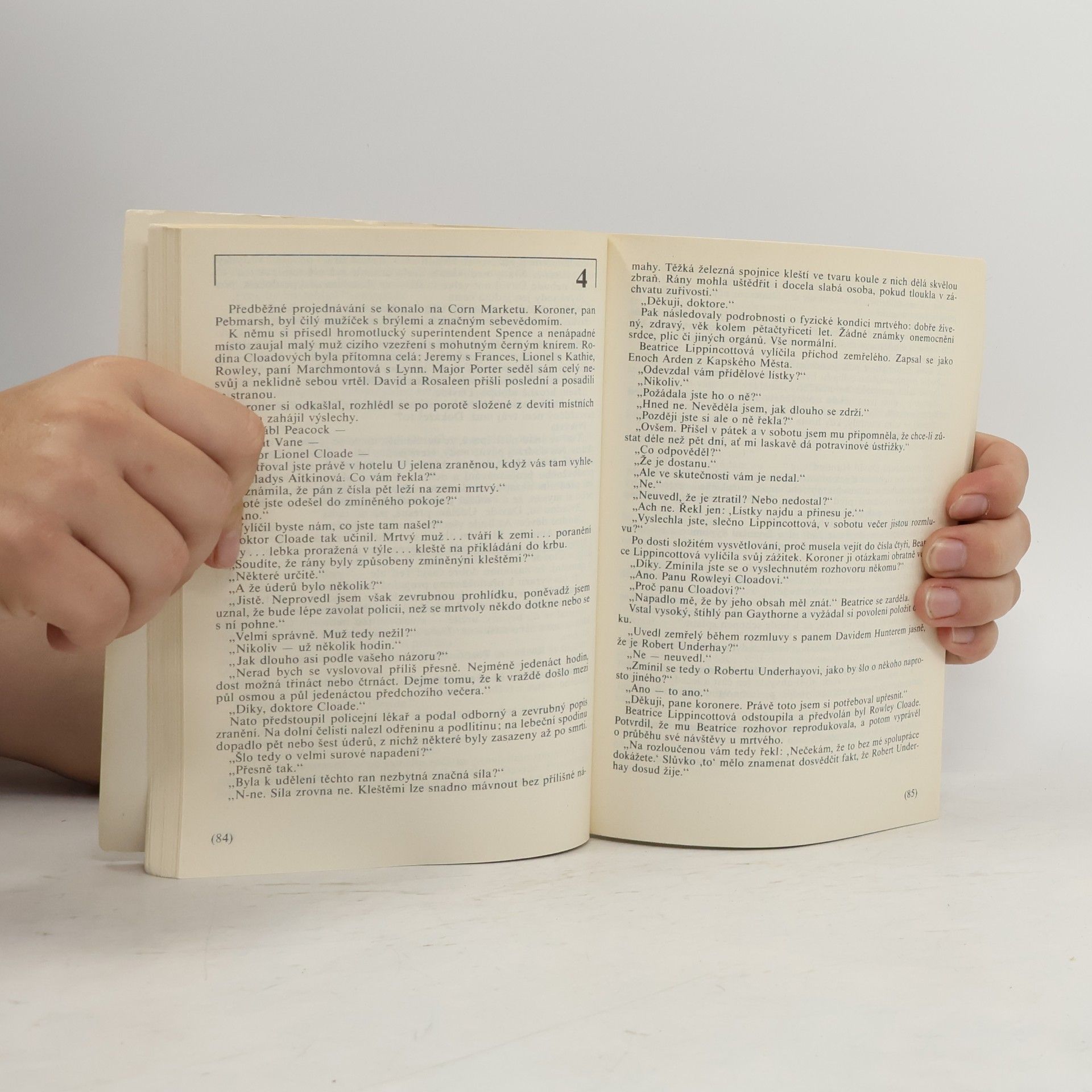 Agatha Christie Čas přílivu. Tragédie o třech jednáních