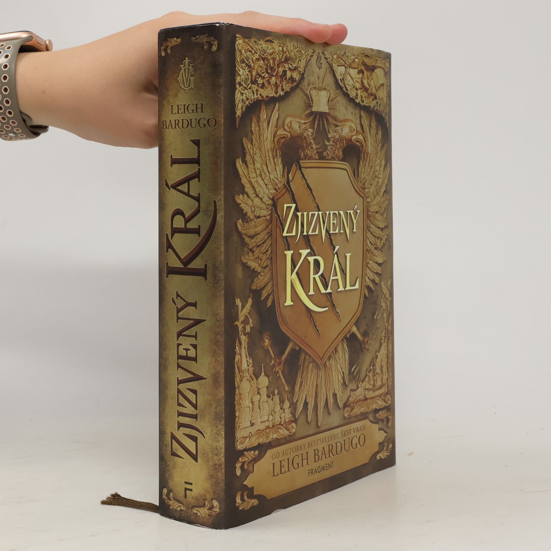 Leigh Bardugo Zjizvený král