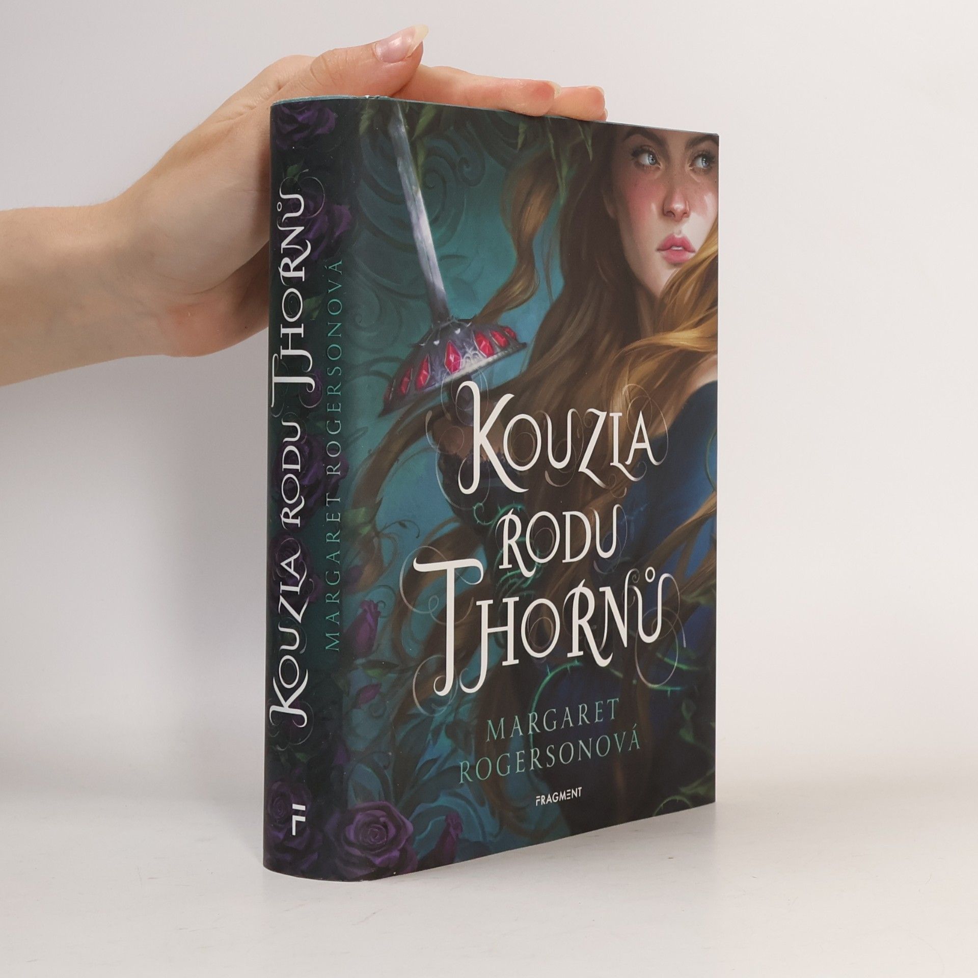 Margaret Rogerson Kouzla rodu Thornů