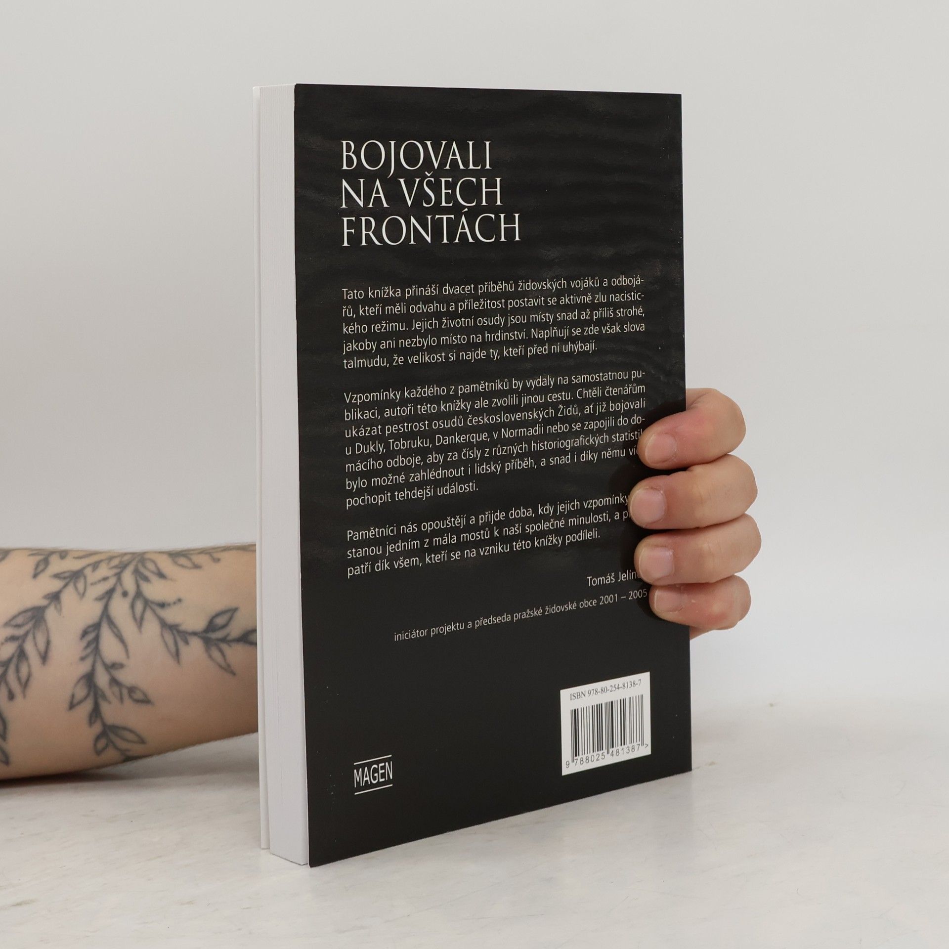 Various authors Bojovali na všech frontách