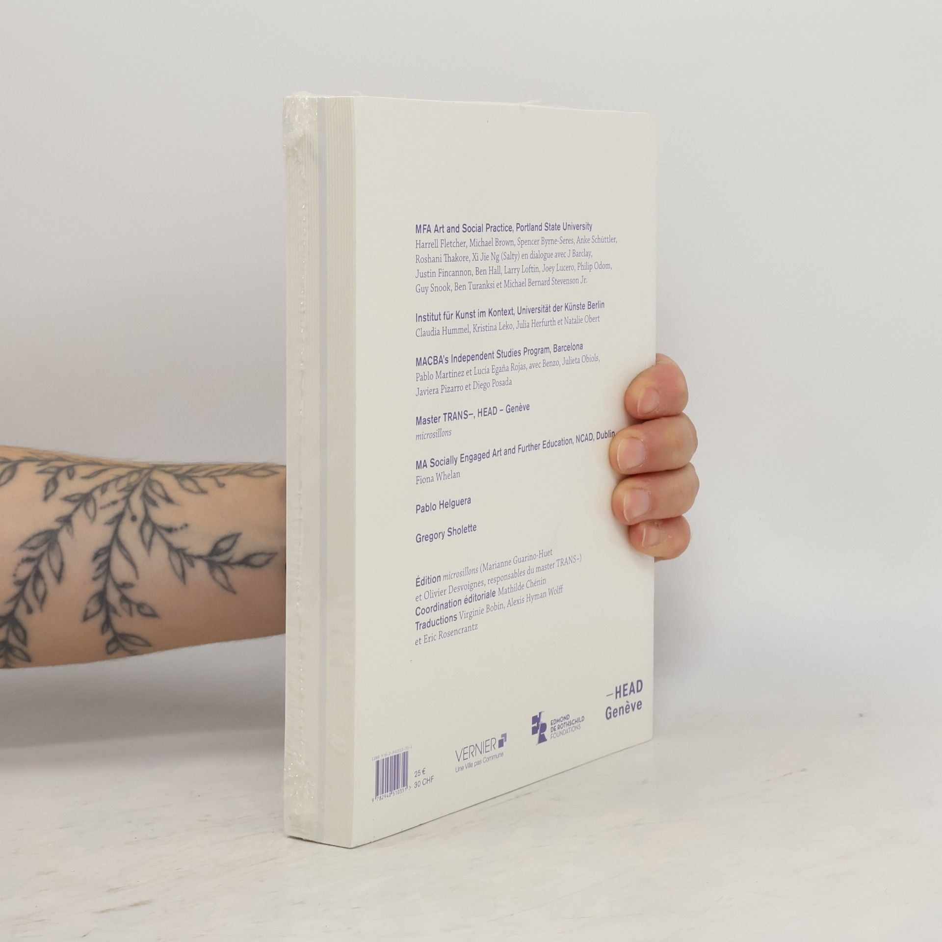 Ed., Microsillons Uncertain Patterns - Teaching And Learning Socially Engaged Art