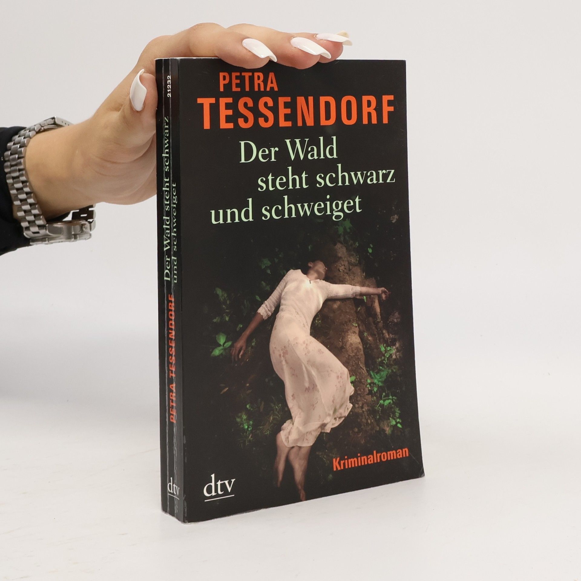 Petra Tessendorf Der Wald steht schwarz und schweiget
