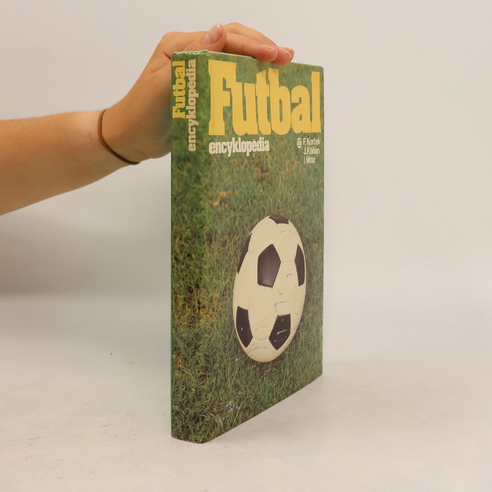 Igor Mráz Futbal. Encyklopédia