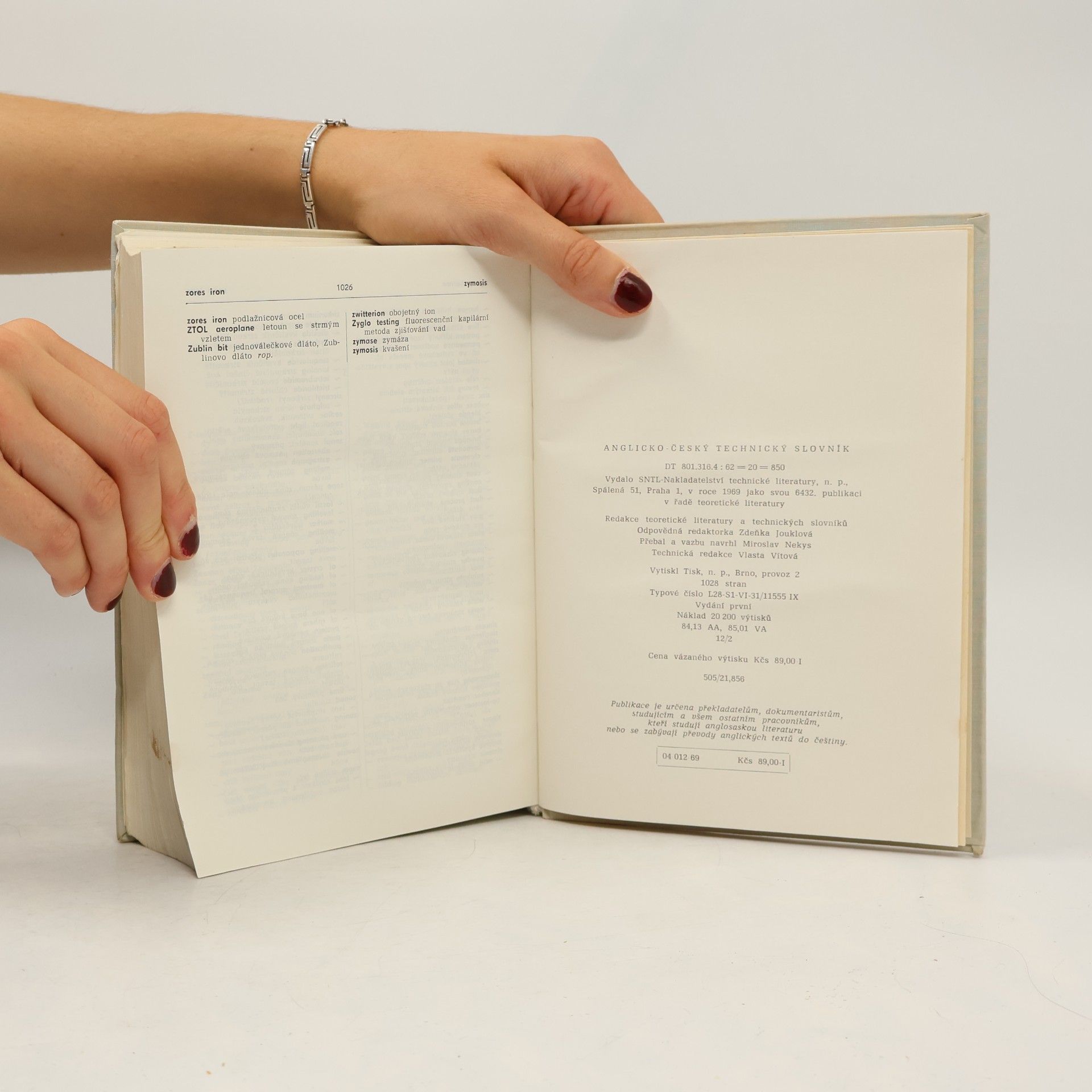 Zdeňka Jouklová Anglicko-český technický slovník. English-Czech Technical Dictionary