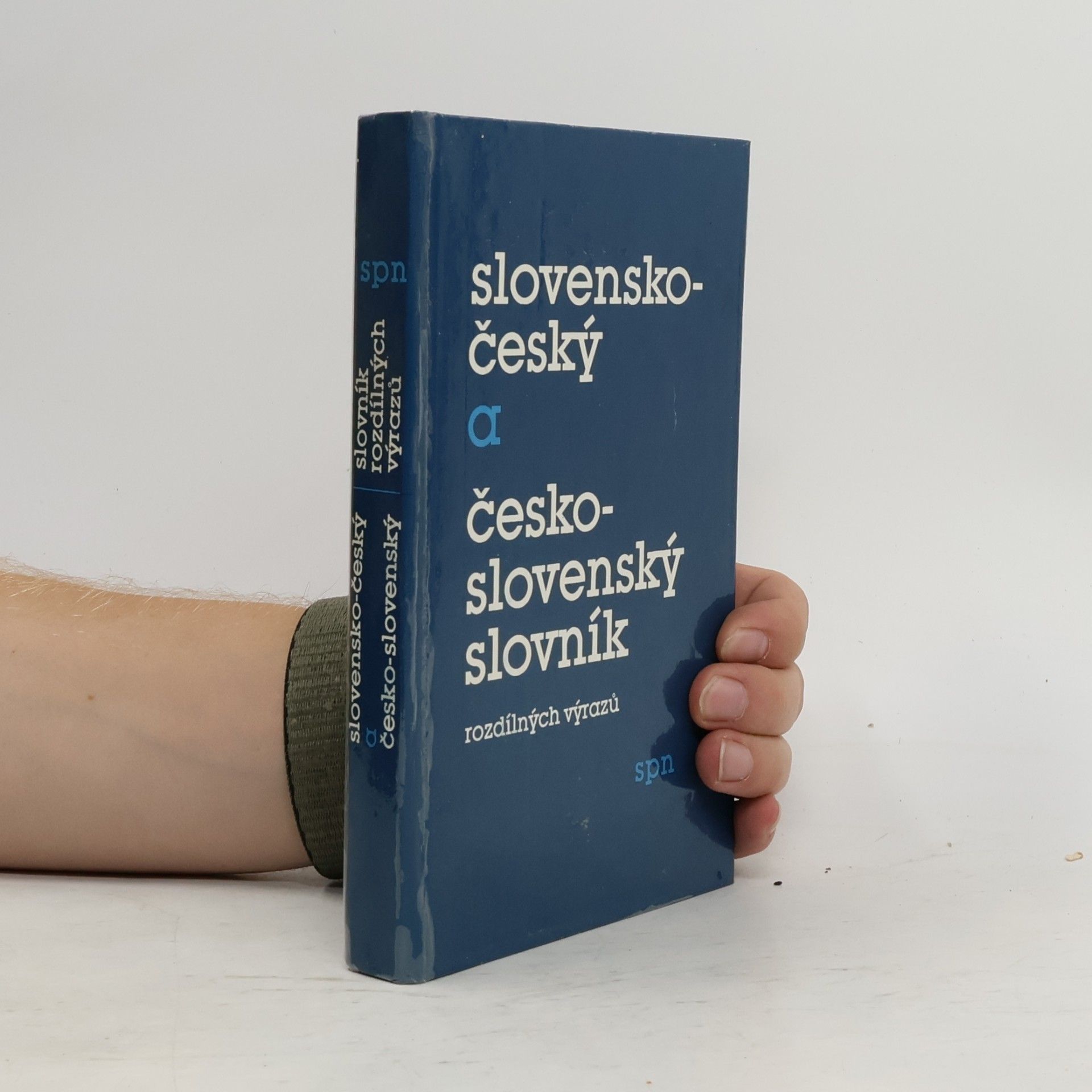 Jaroslav Nečas Slovensko-český a česko-slovenský slovník rozdílných výrazů