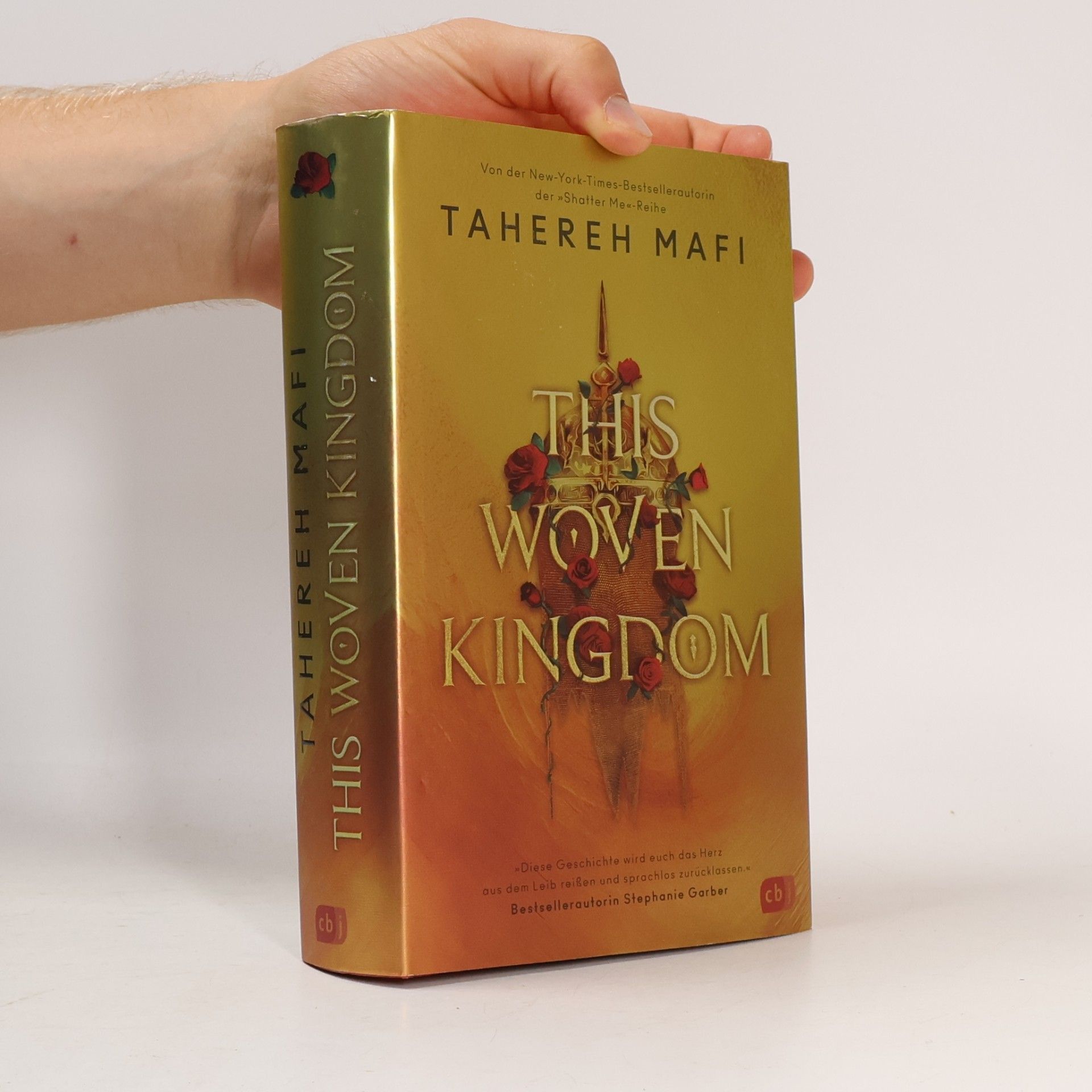 Tahereh Mafi This woven kingdom