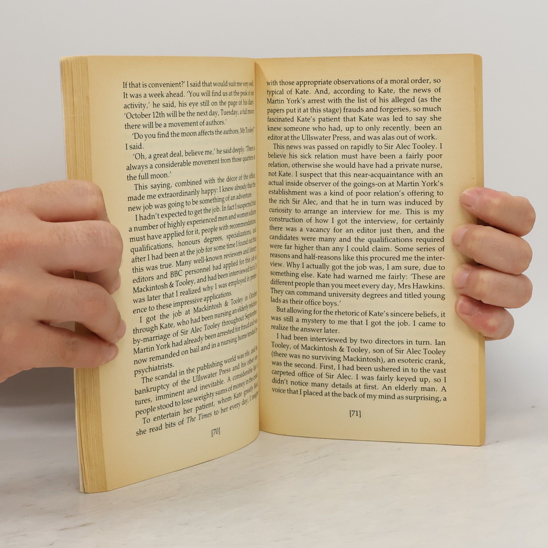 Muriel Spark A Far Cry from Kensington
