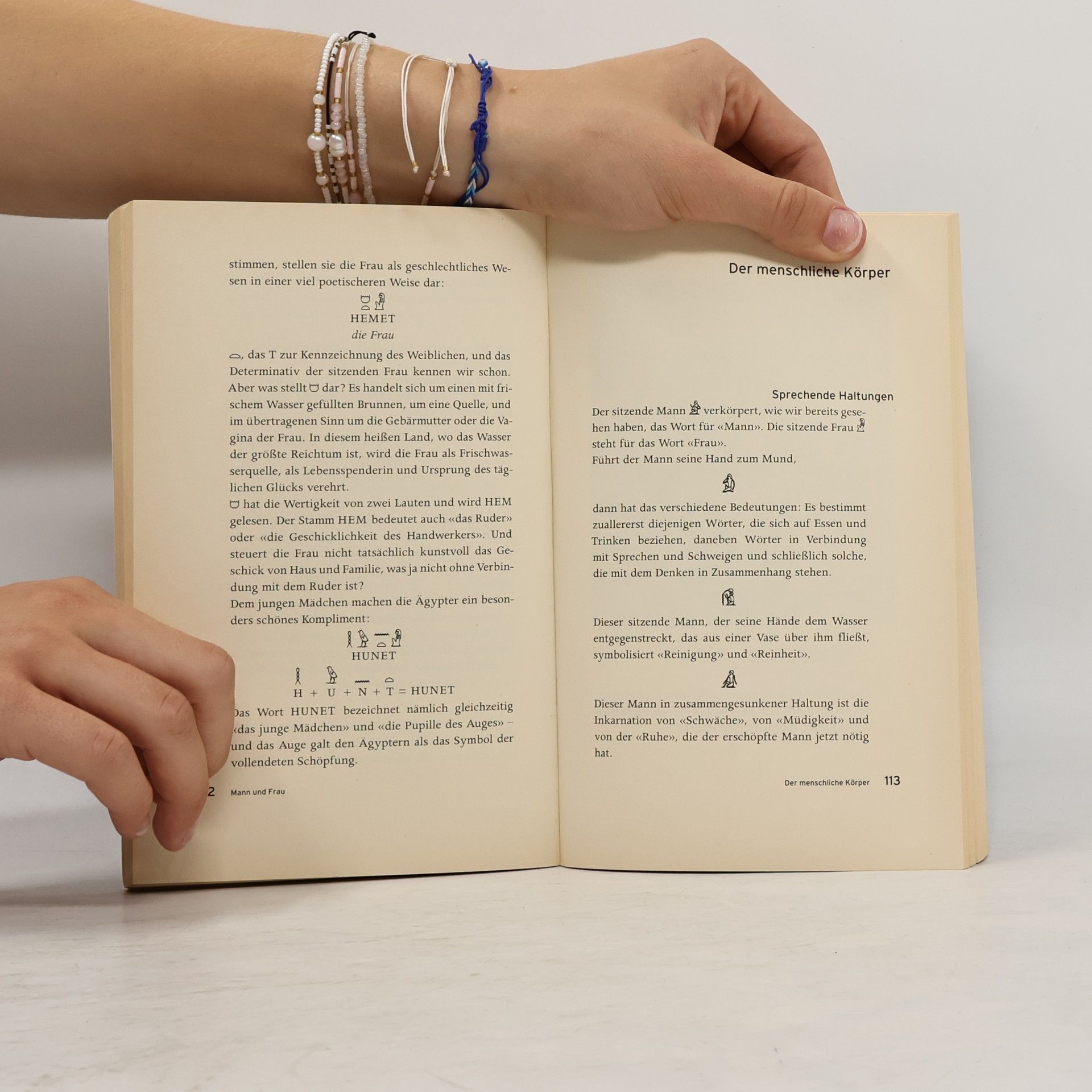 Christian Jacq Sag's mit Hieroglyphen