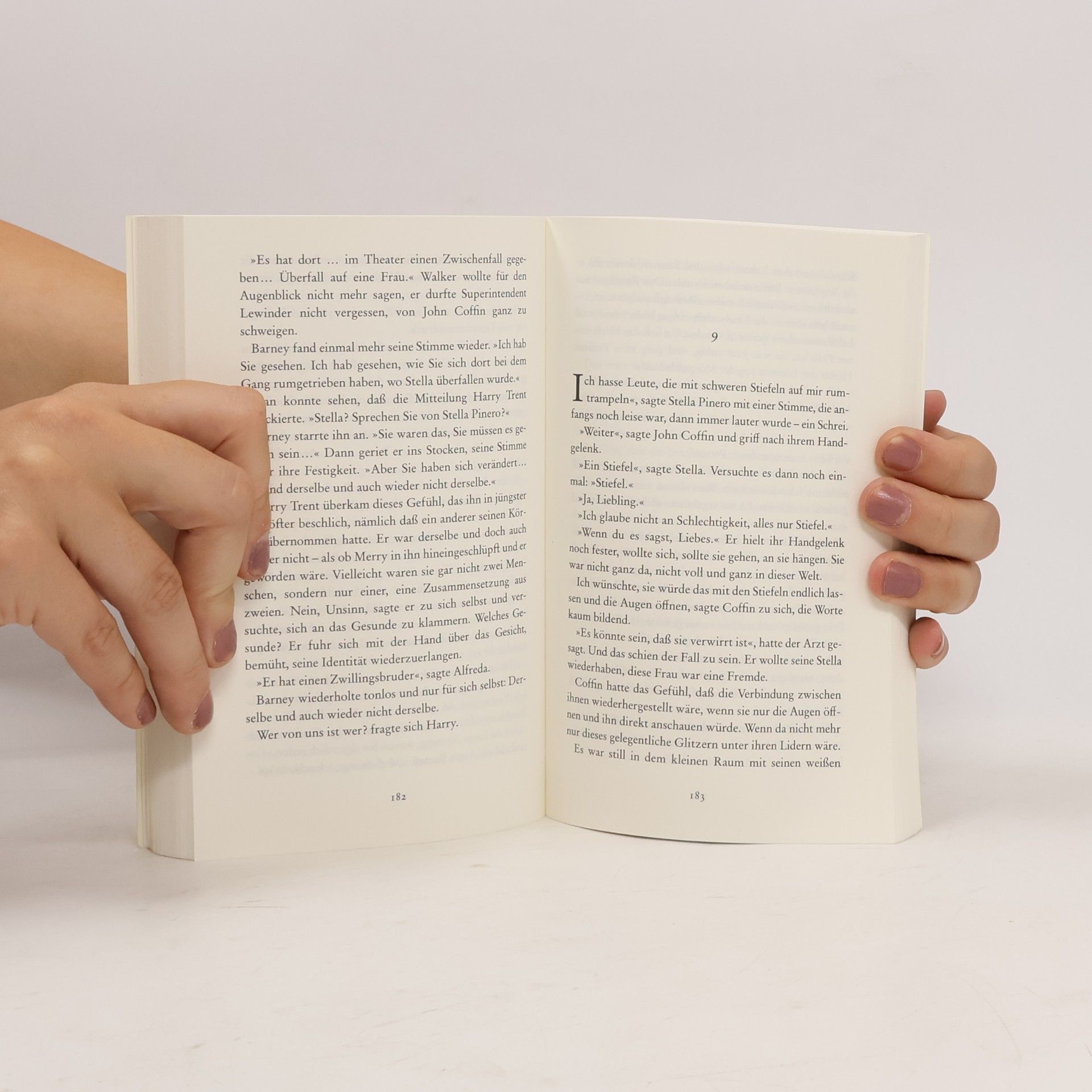 Gwendoline Butler Dunkle Stunde