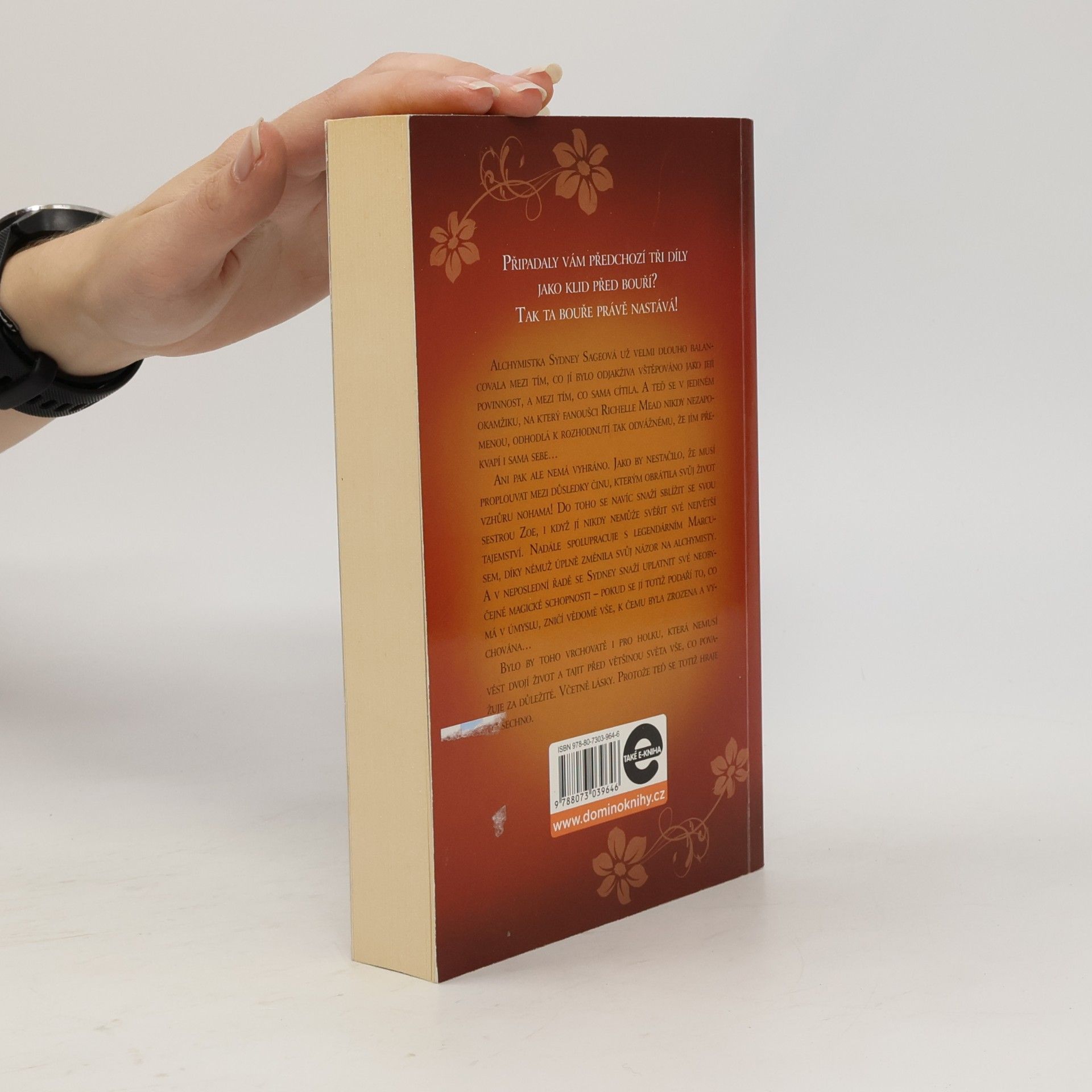 Richelle Mead Pokrevní pouta 4. Ohnivé srdce