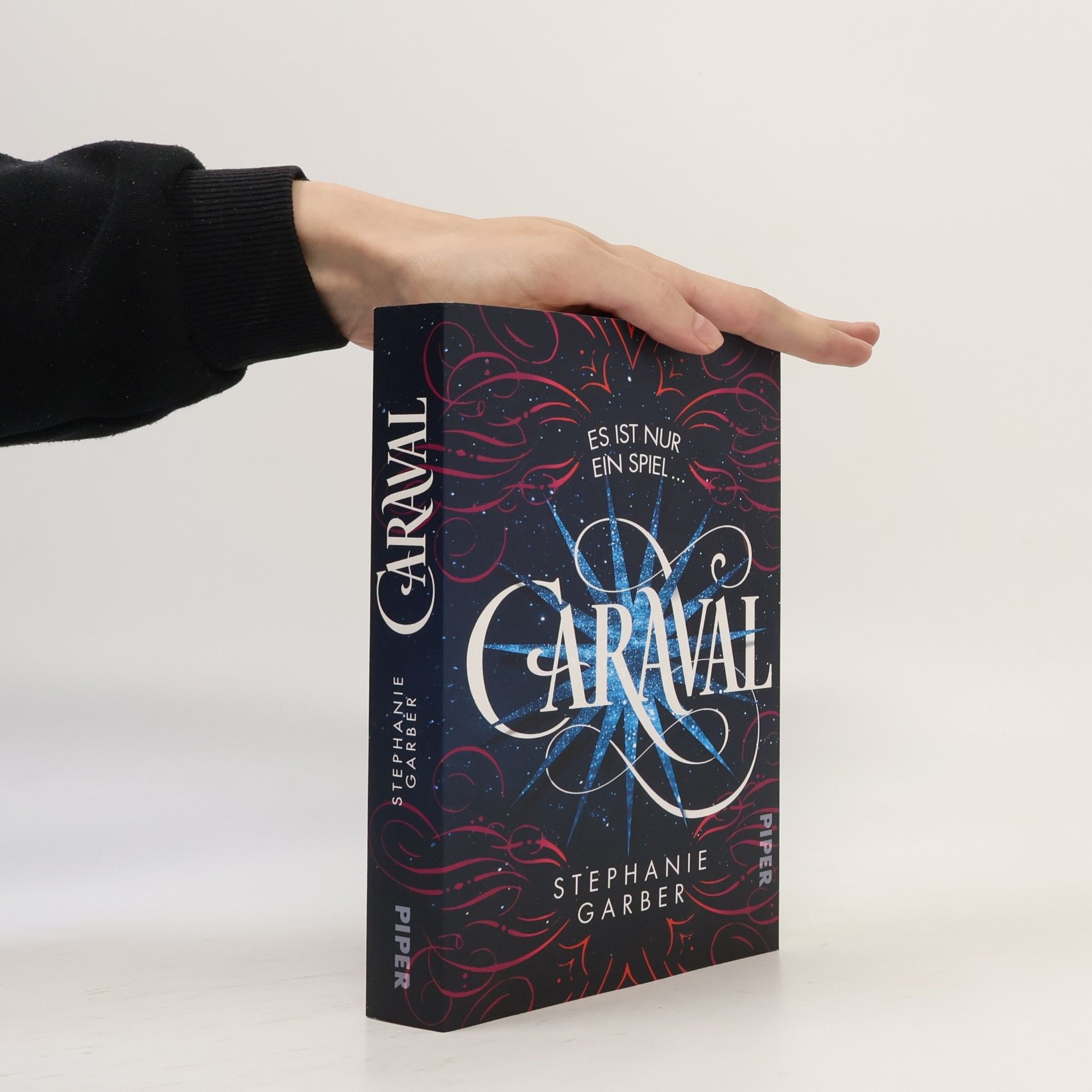 Stephanie Garber Caraval