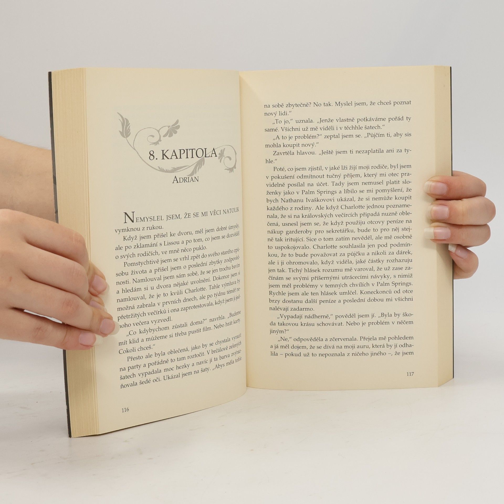 Richelle Mead Stříbrné stíny. Pokrevní pouta. 5. díl