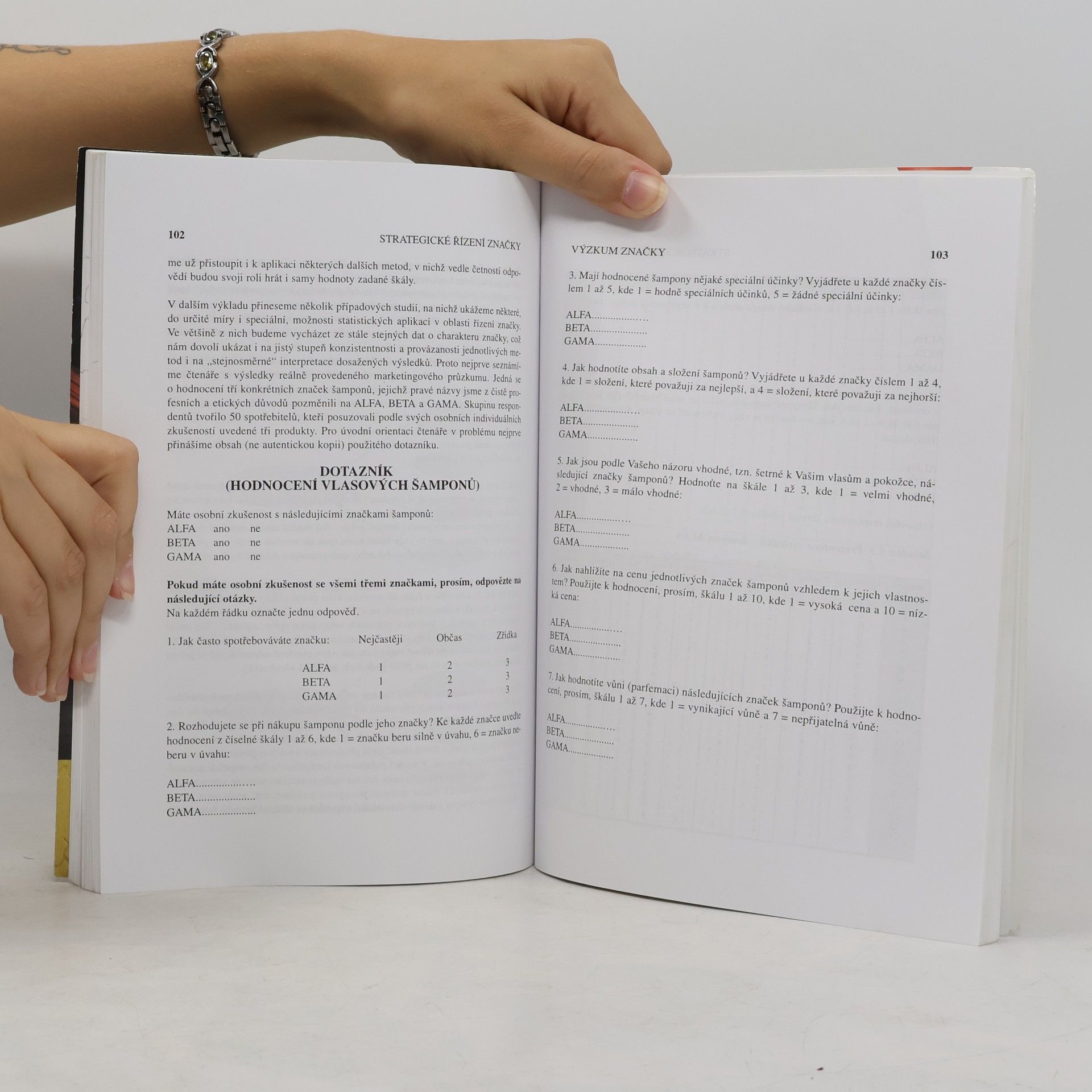 Marie Přibová Strategické řízení značky = Brand management