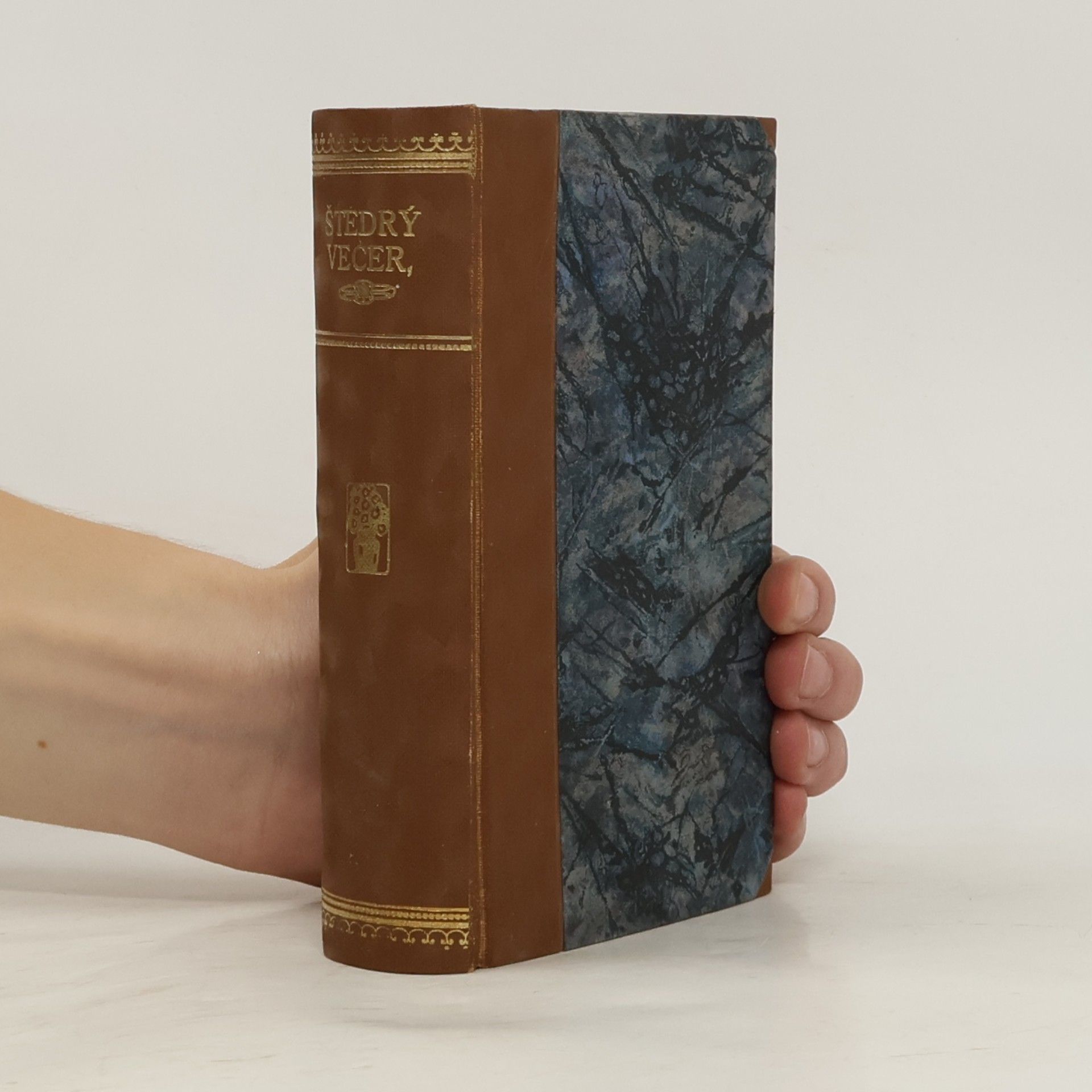 Charles Dickens Štědrý večer