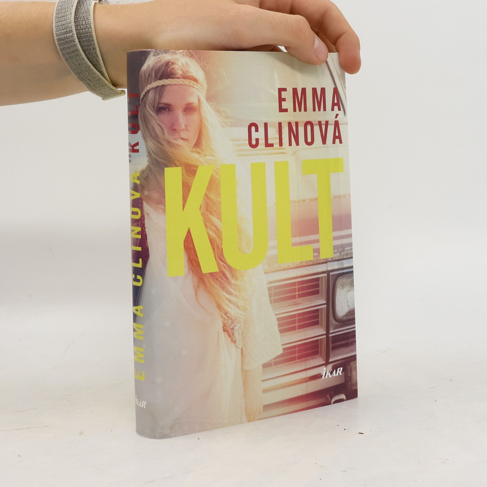Emma Cline Kult
