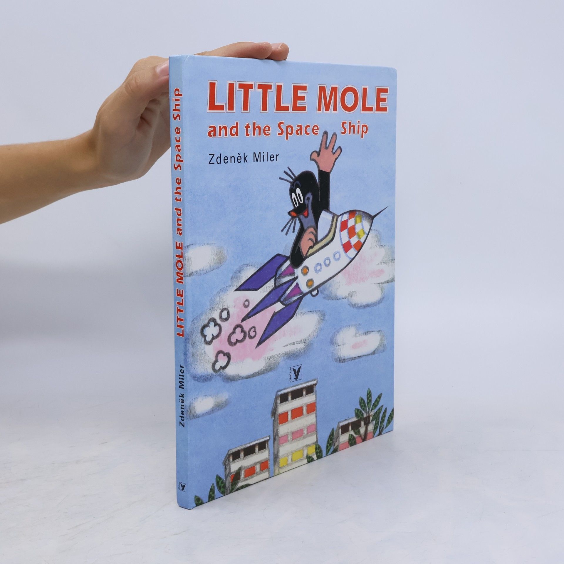 Little Mole and the Space Ship