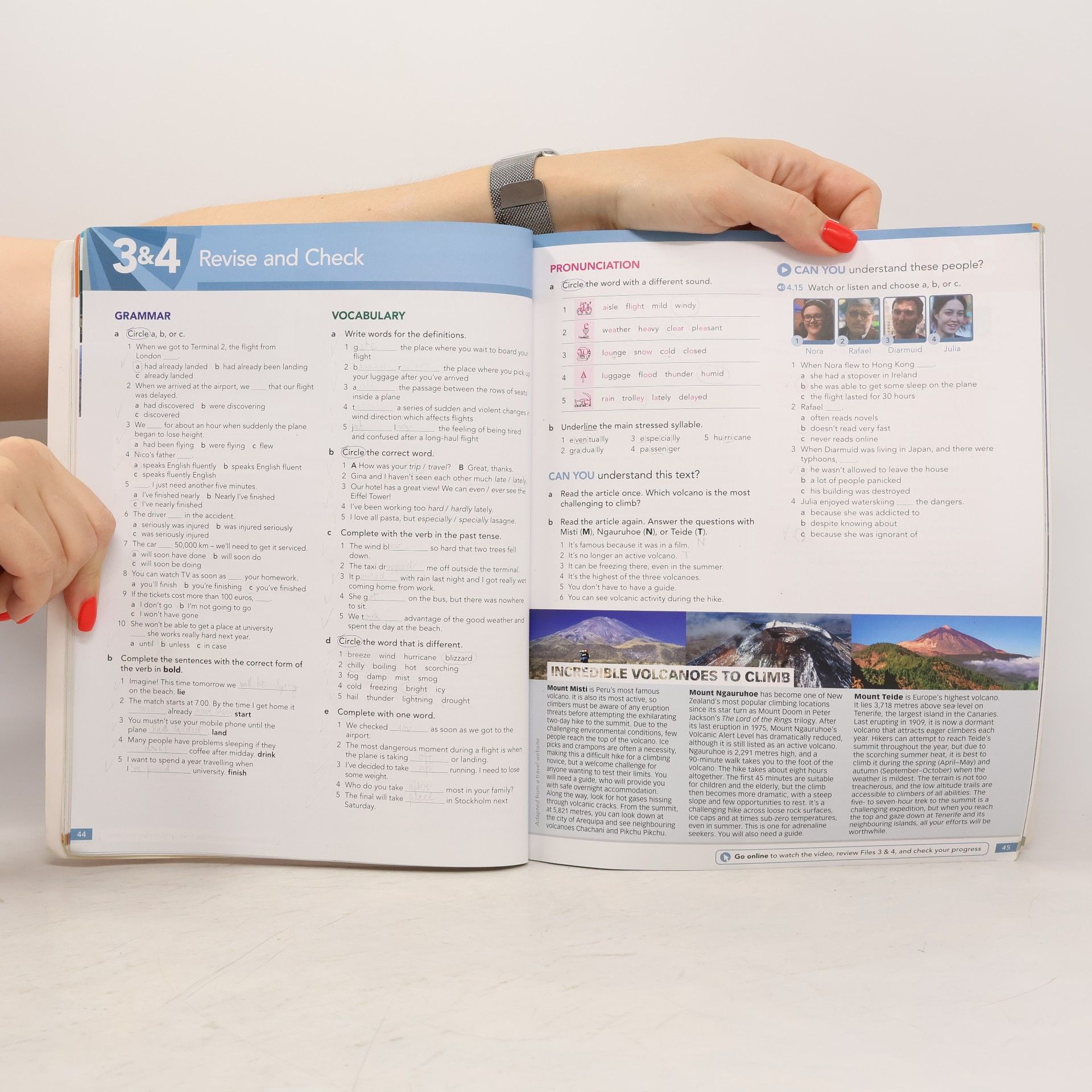 Kate Chomacki English file : upper-intermediate. Student's book : s anglicko-českým slovníčkem