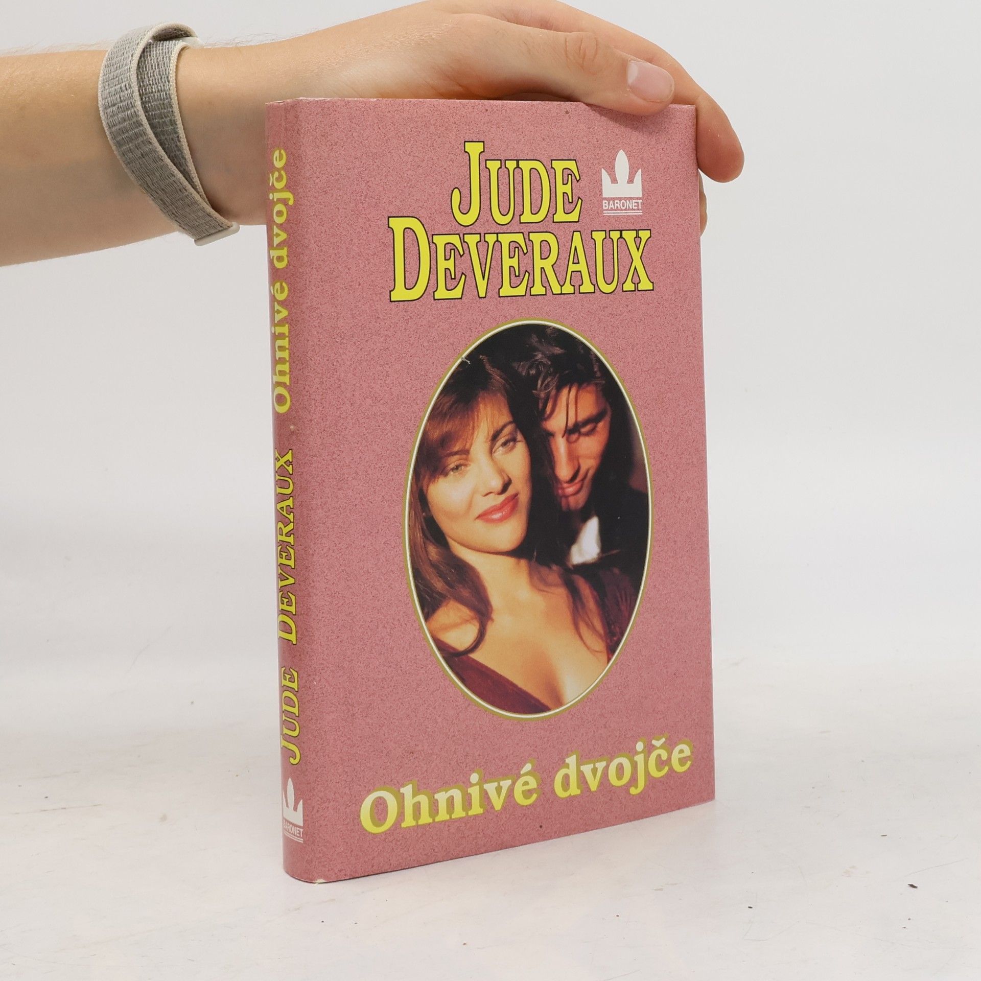 Jude Deveraux Ohnivé dvojče