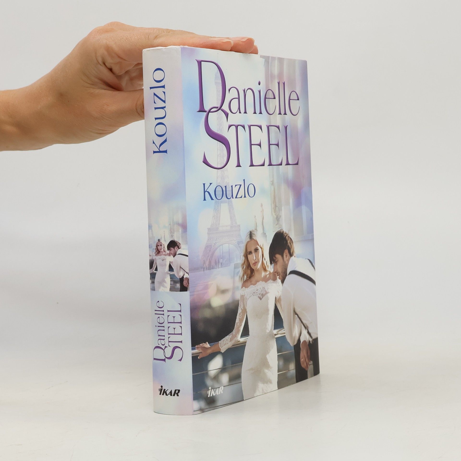 Danielle Steel Kouzlo