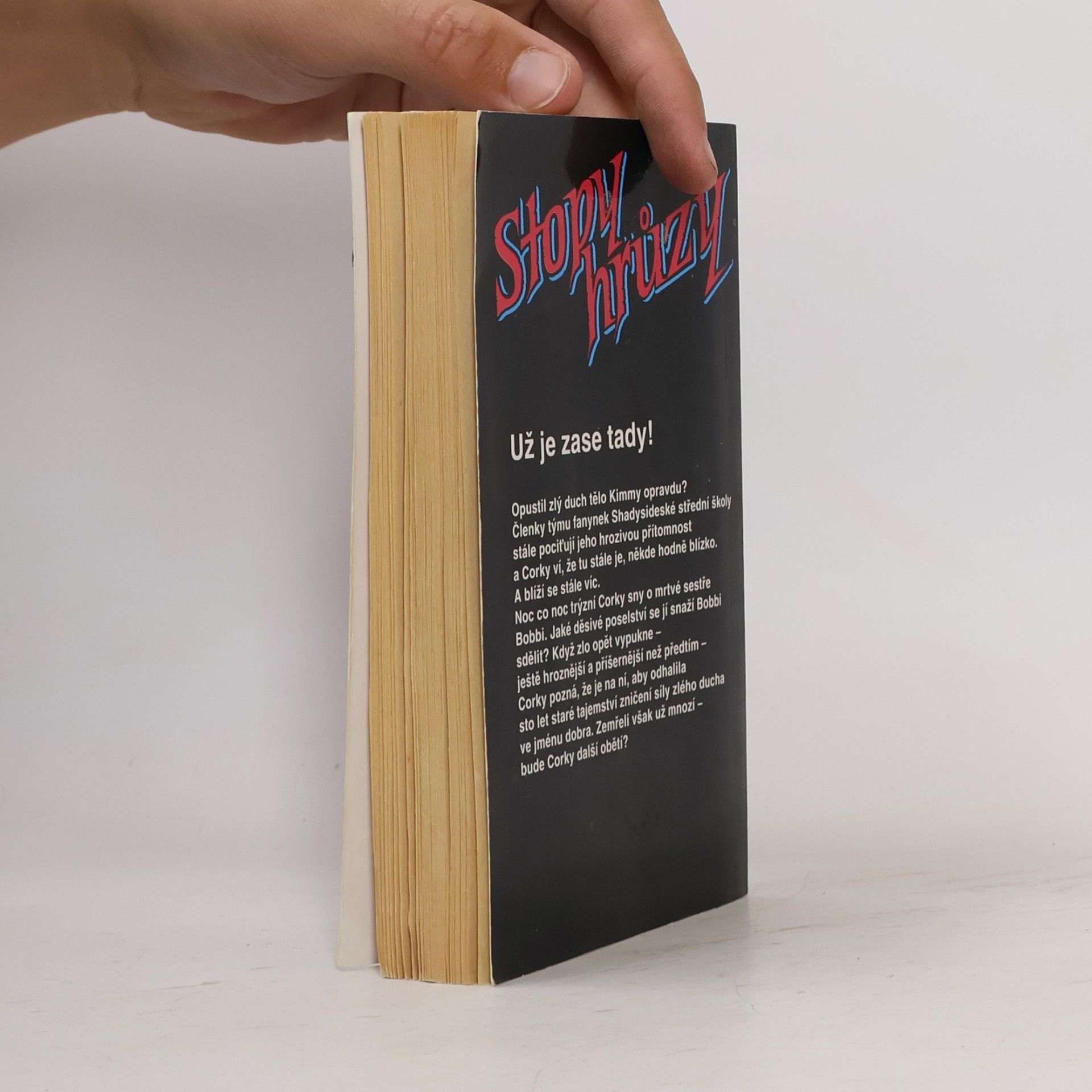 R. L. Stine Záludné zlo. Stopy hrůzy 36
