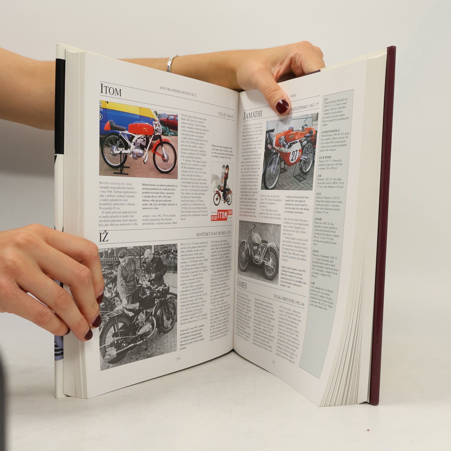 Roger W. Hicks Encyklopedie motocyklů