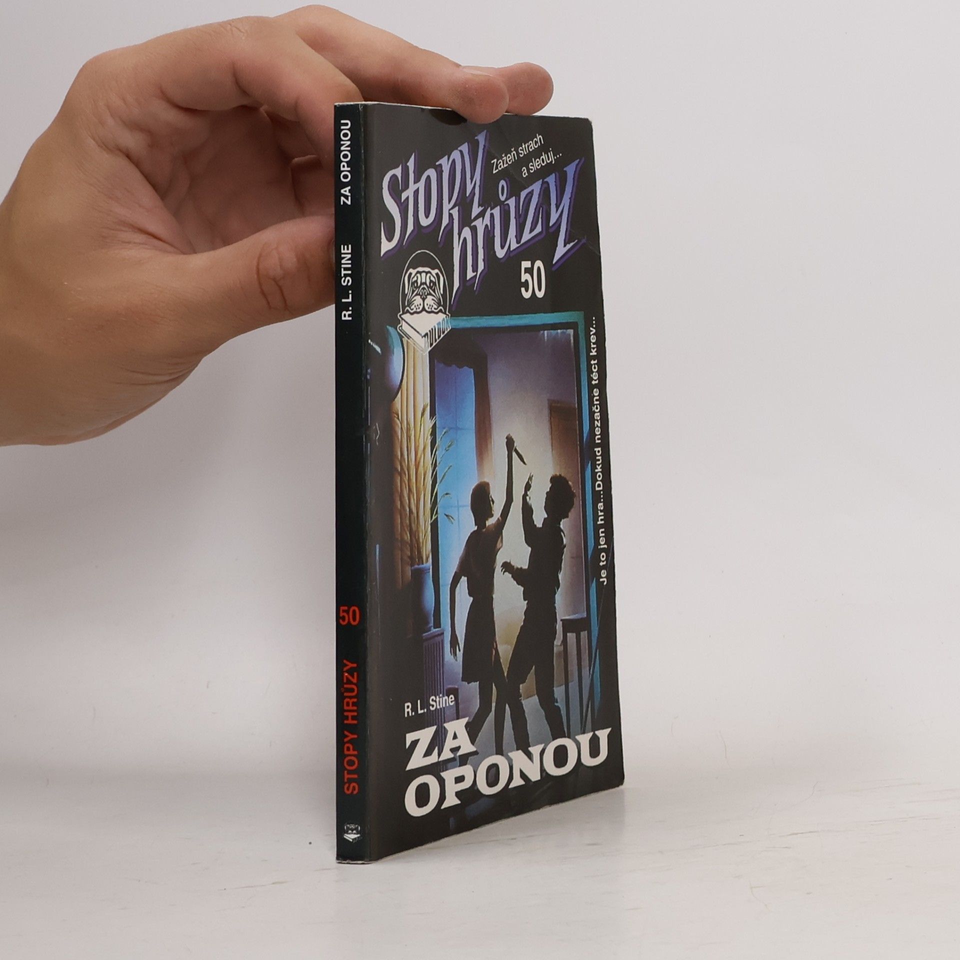 R. L. Stine Stopy hrůzy 50: Za oponou