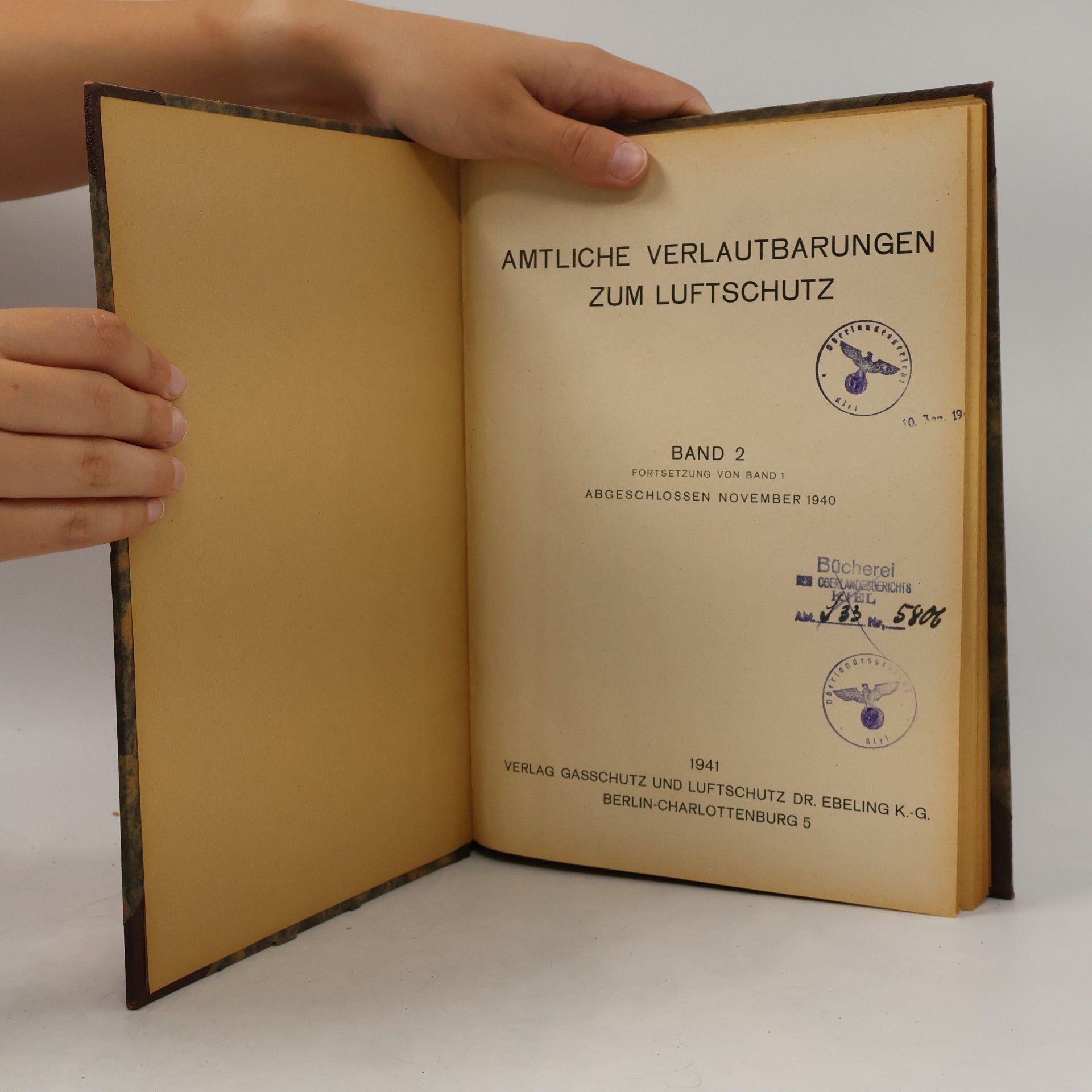 Autorenkollektiv Amtliche Verlautbarungen zum Luftschutz 2