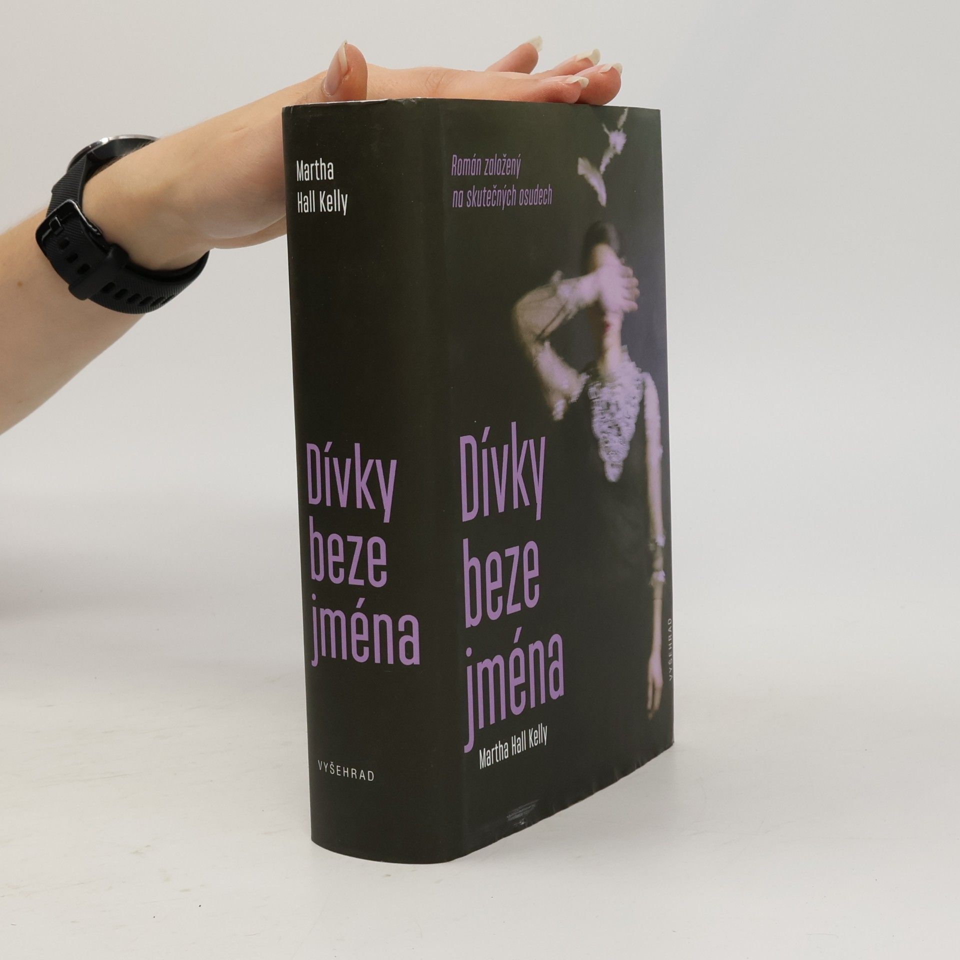 Martha Hall Kelly Dívky beze jména