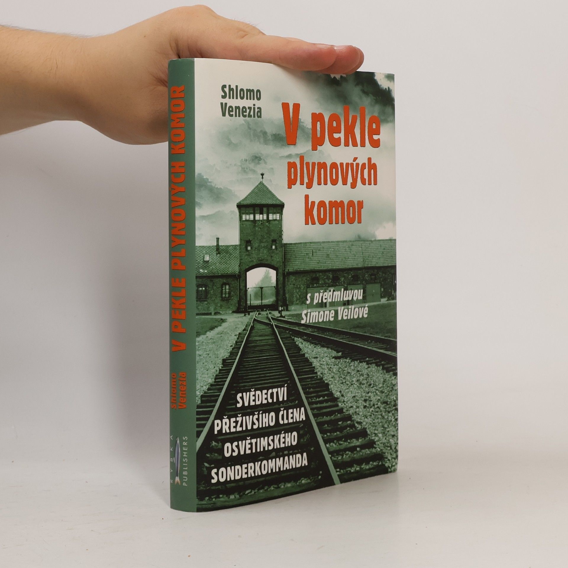 Shlomo Venezia V pekle plynových komor
