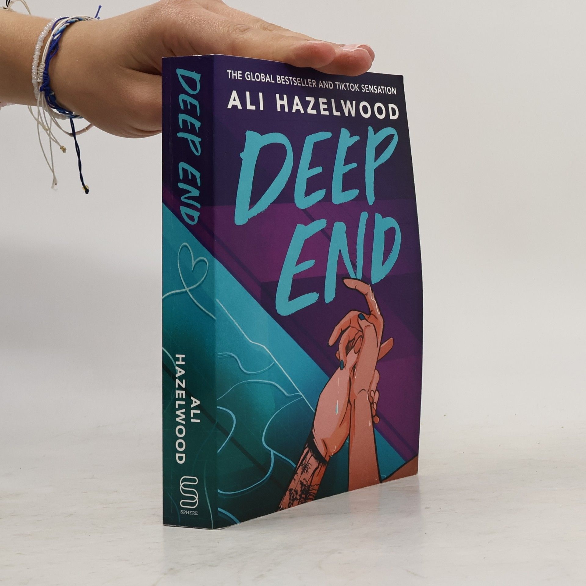Ali Hazelwood Deep End